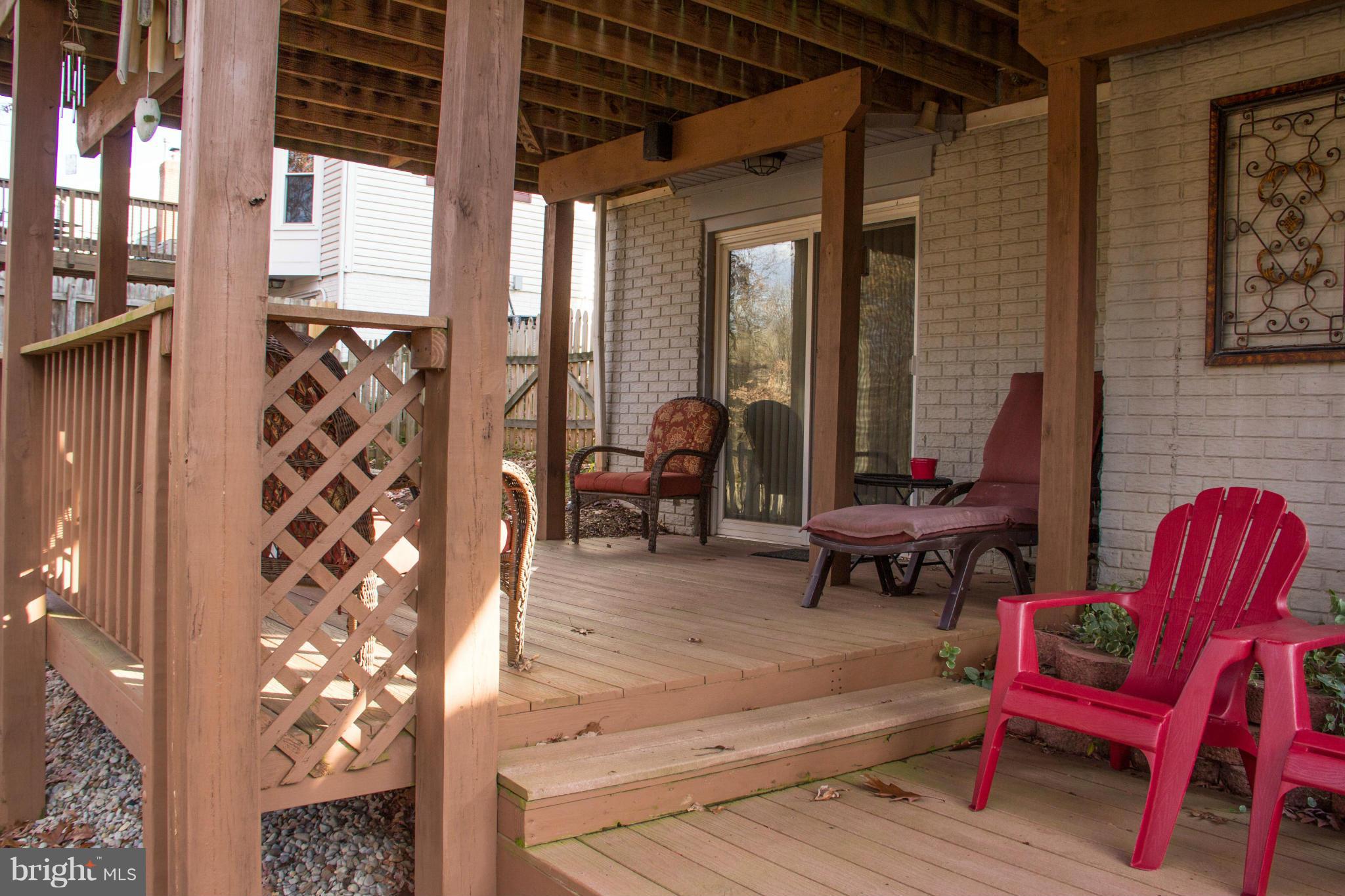 LEE MANOR - Residential