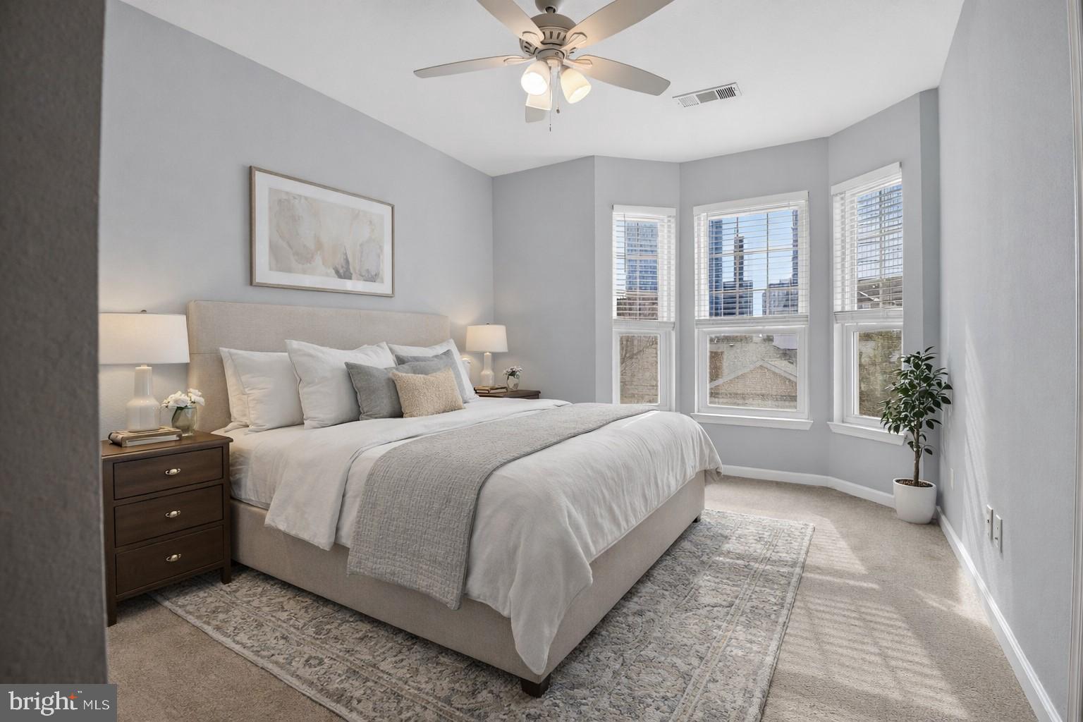 1600 SPRING GATE DRIVE 2402