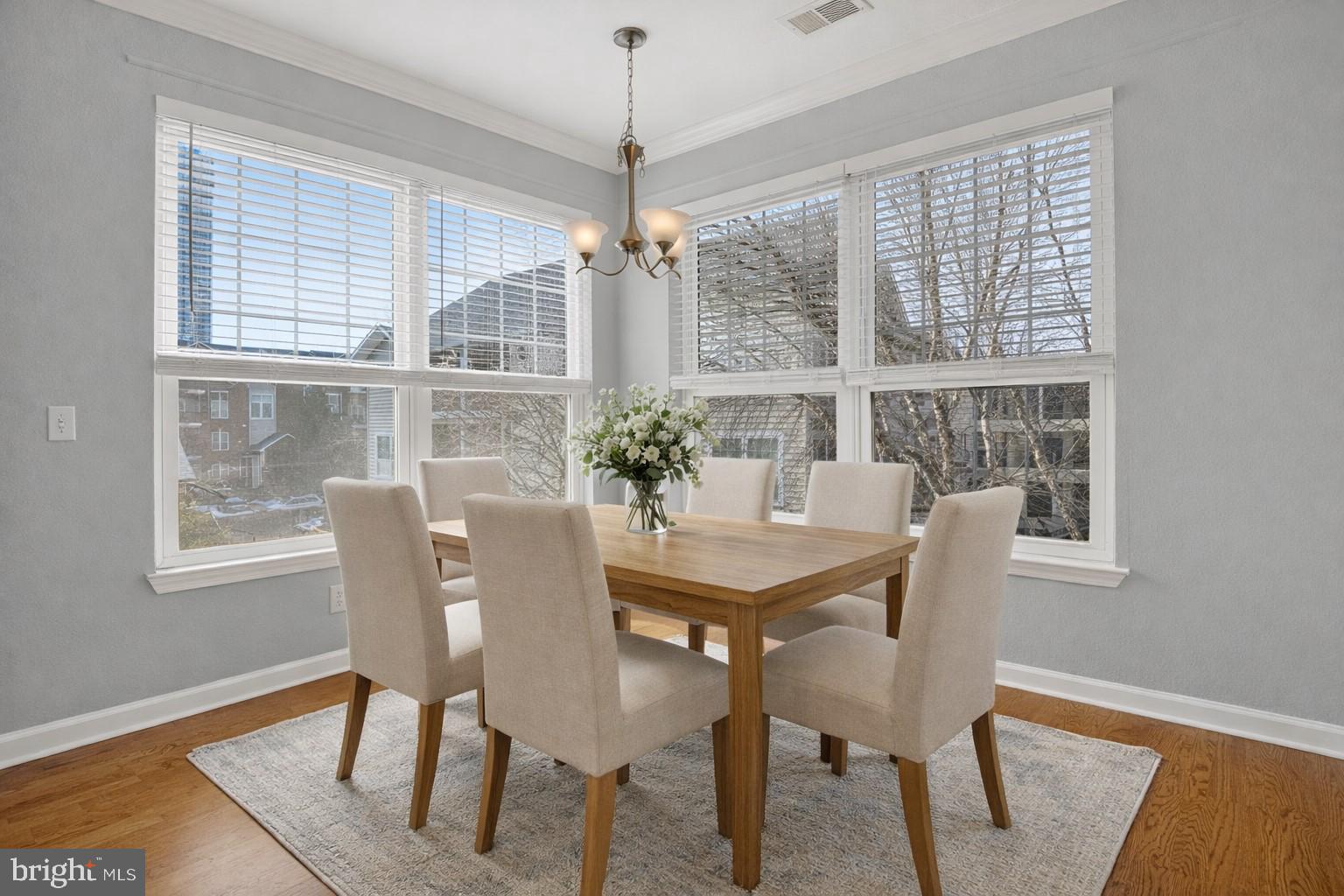 1600 SPRING GATE DRIVE 2402