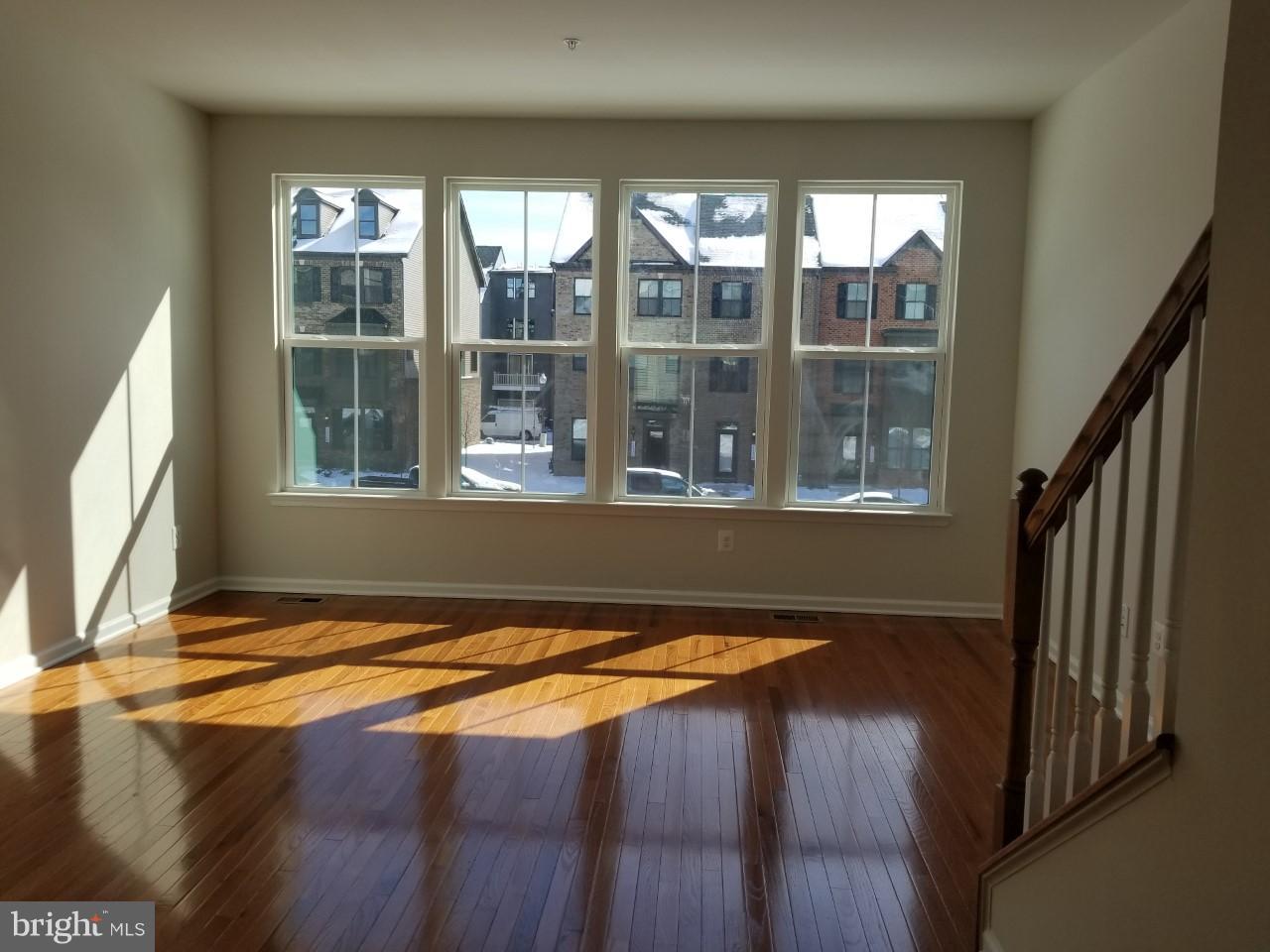 WESTMOORE AT MOOREFIELD - Residential Lease