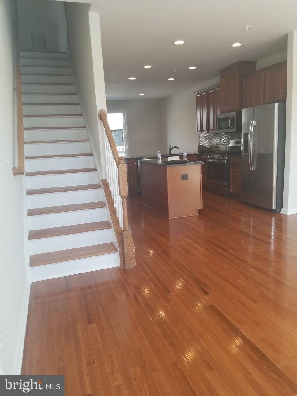 WESTMOORE AT MOOREFIELD - Residential Lease