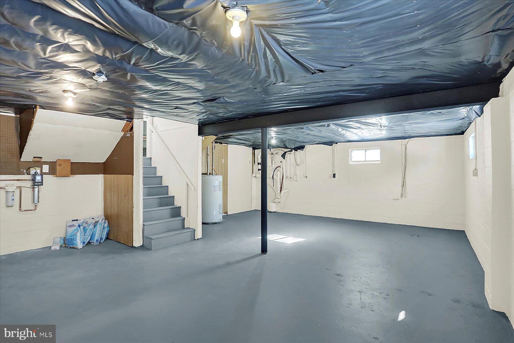 RIDGE HILLS - Residential