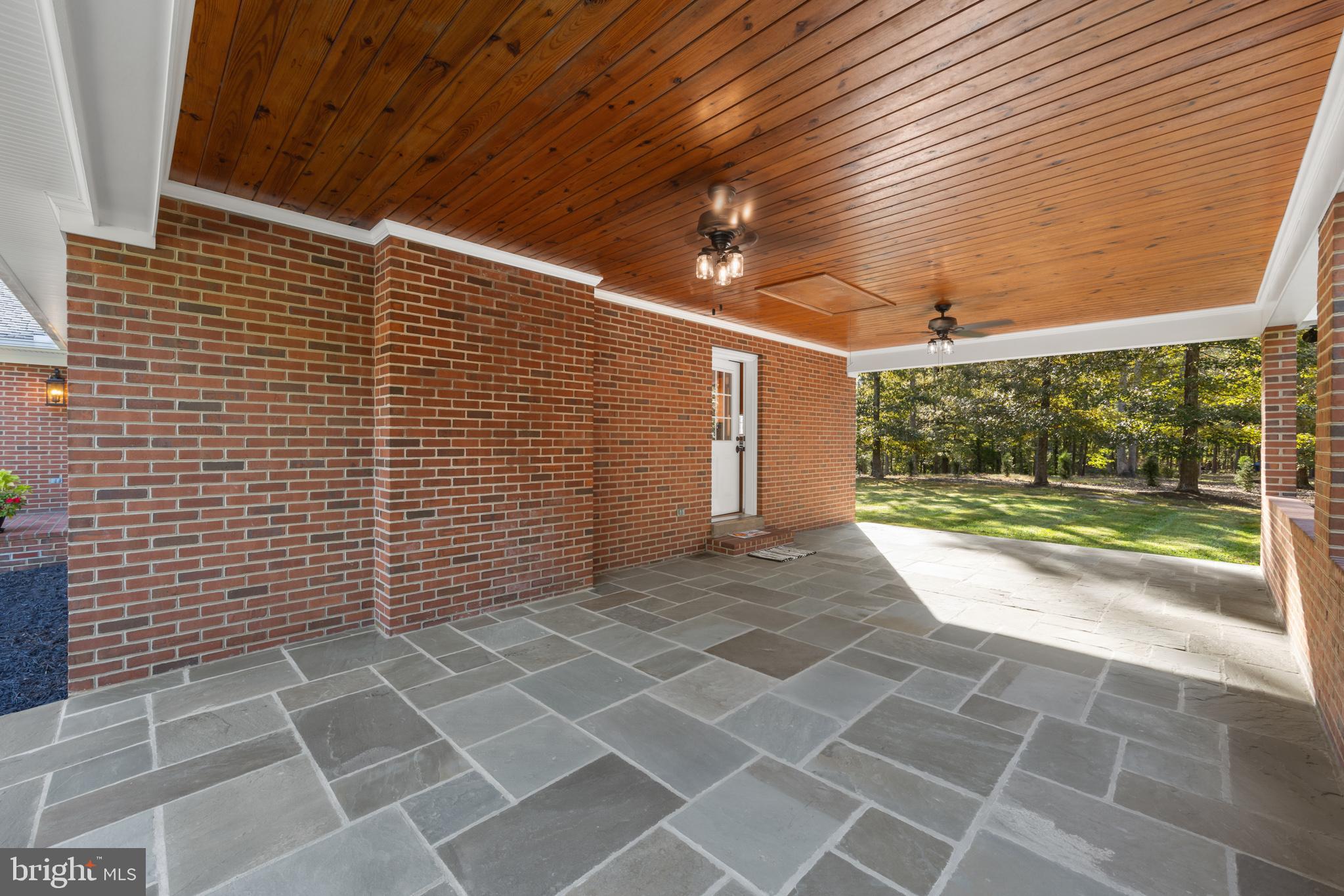 107 SYLVAN