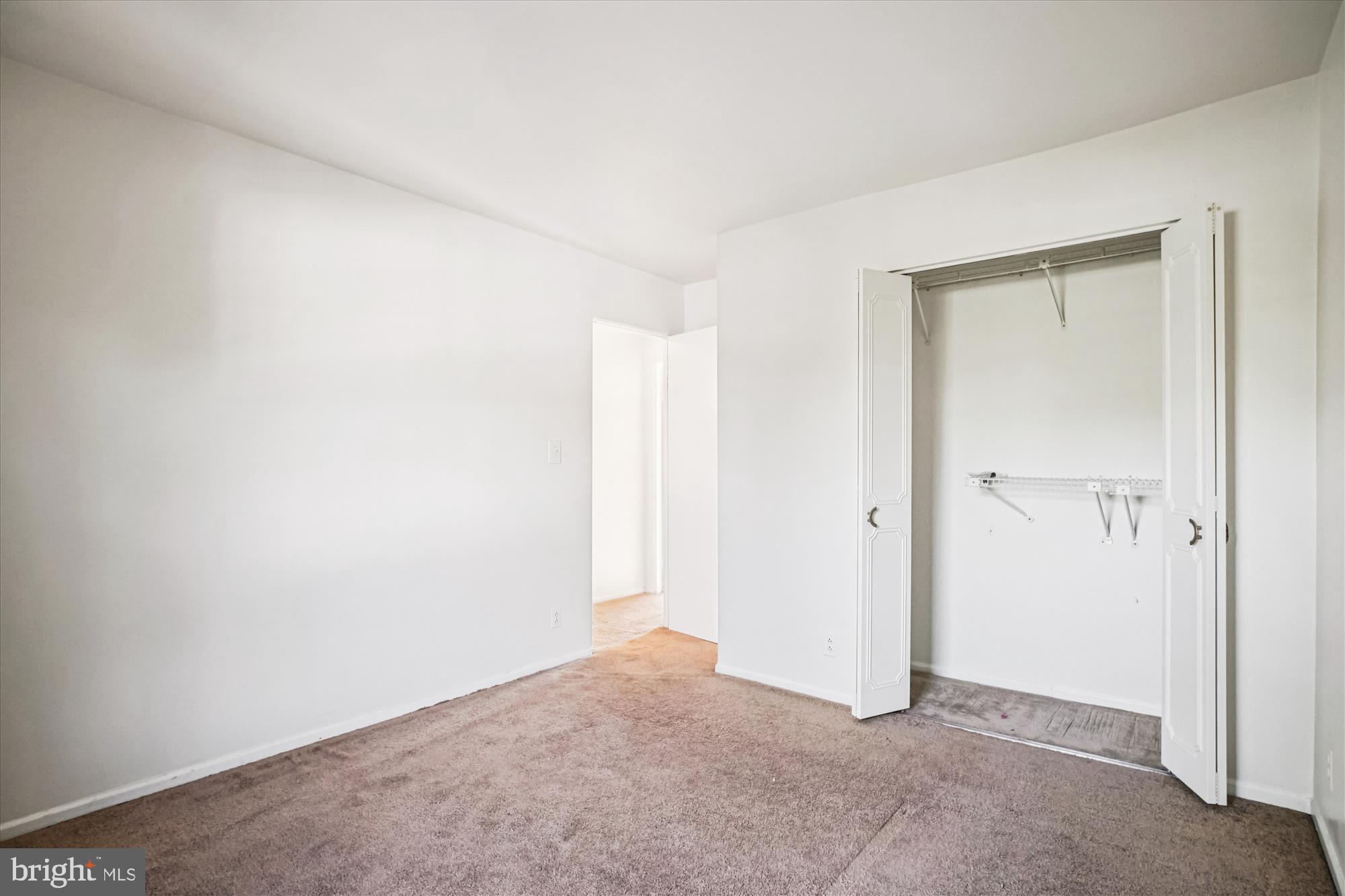 PEMBROOKE - Residential