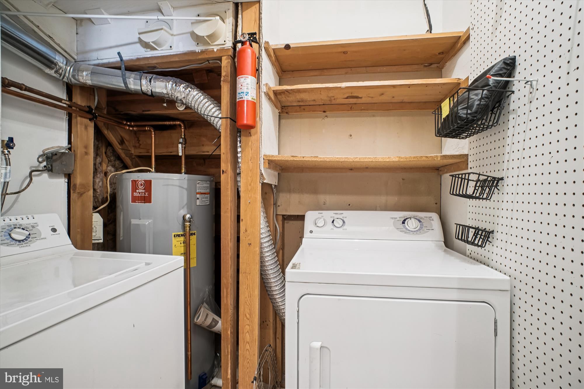 PEMBROOKE - Residential