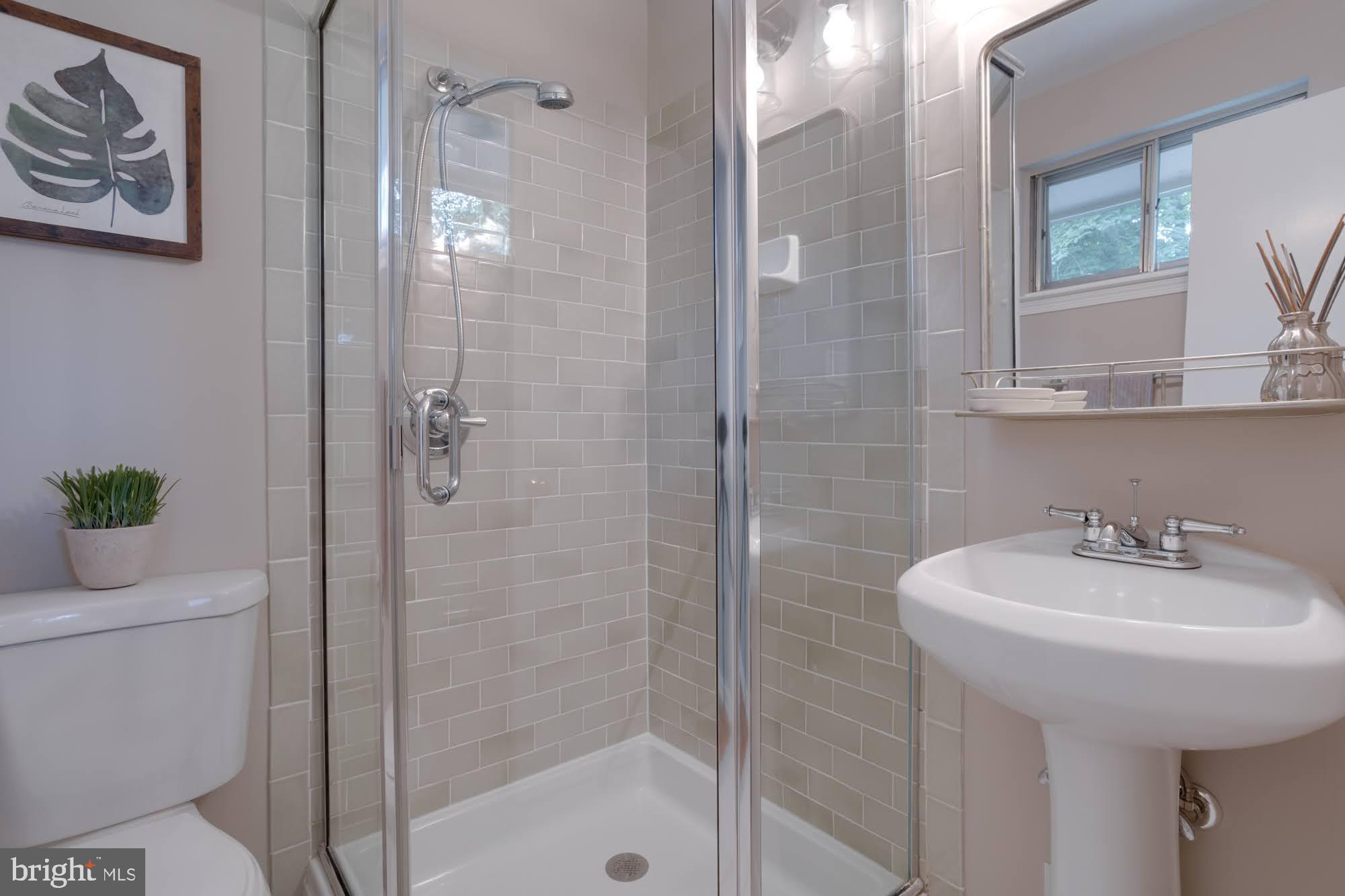 KINGS PARK WEST - Residential