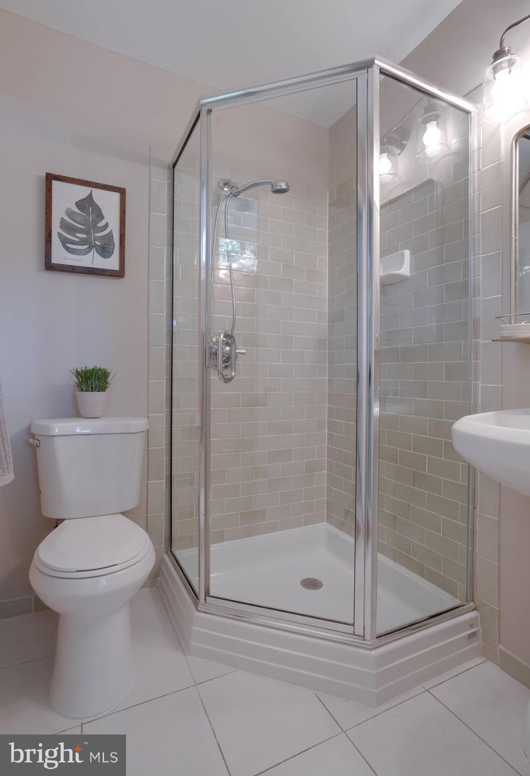 KINGS PARK WEST - Residential