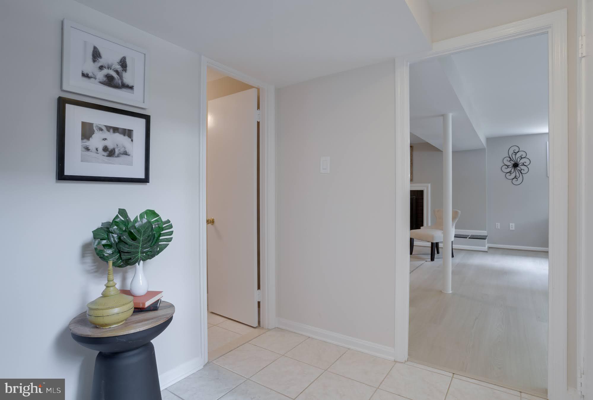 KINGS PARK WEST - Residential