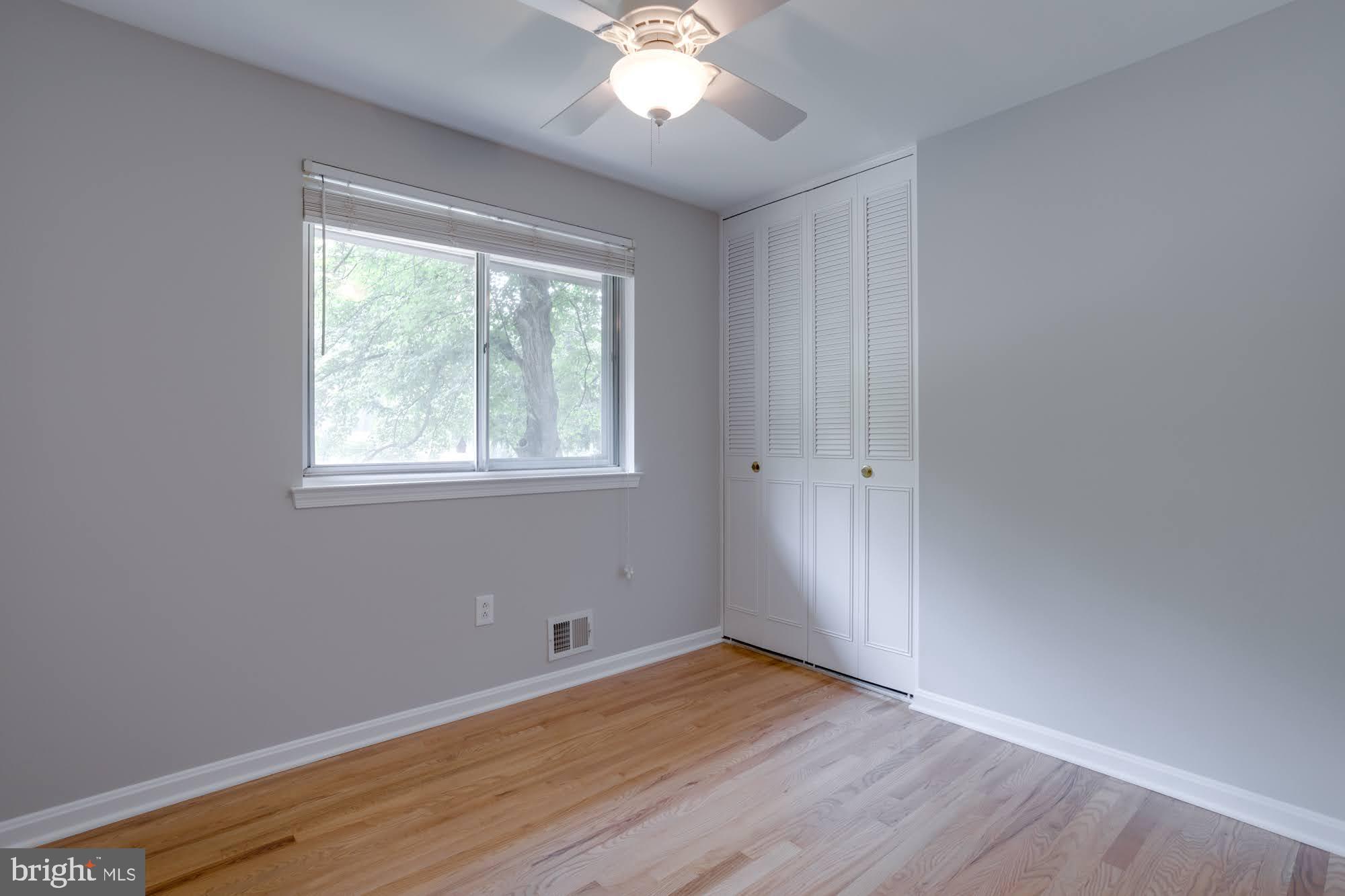 KINGS PARK WEST - Residential