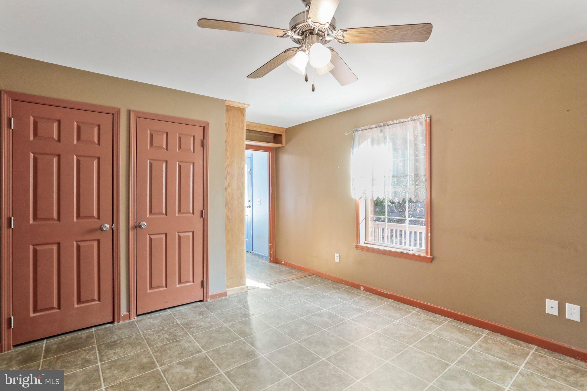 FAYETTEVILLE - Residential