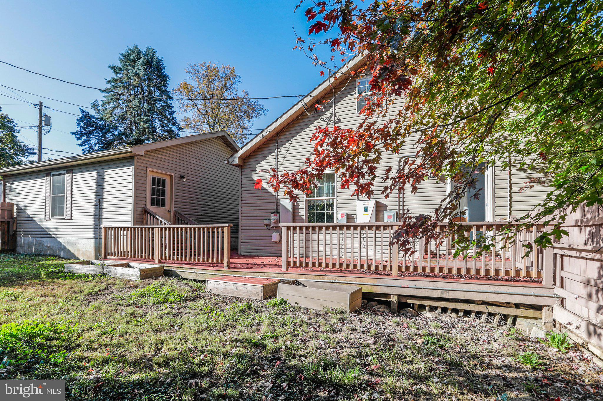 FAYETTEVILLE - Residential