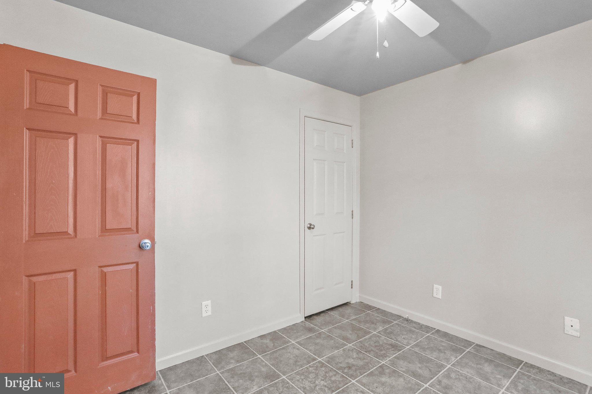 FAYETTEVILLE - Residential