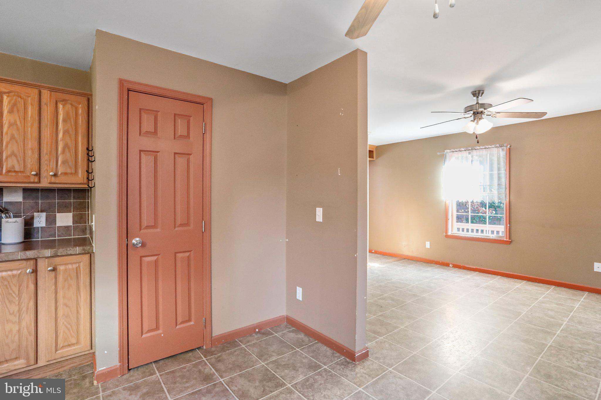 FAYETTEVILLE - Residential
