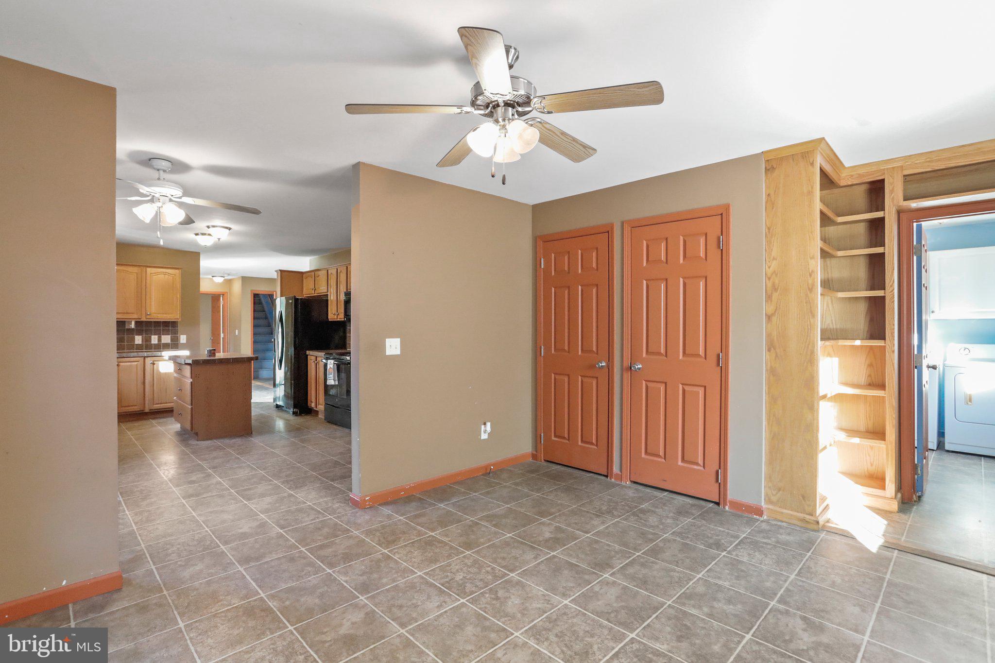 FAYETTEVILLE - Residential