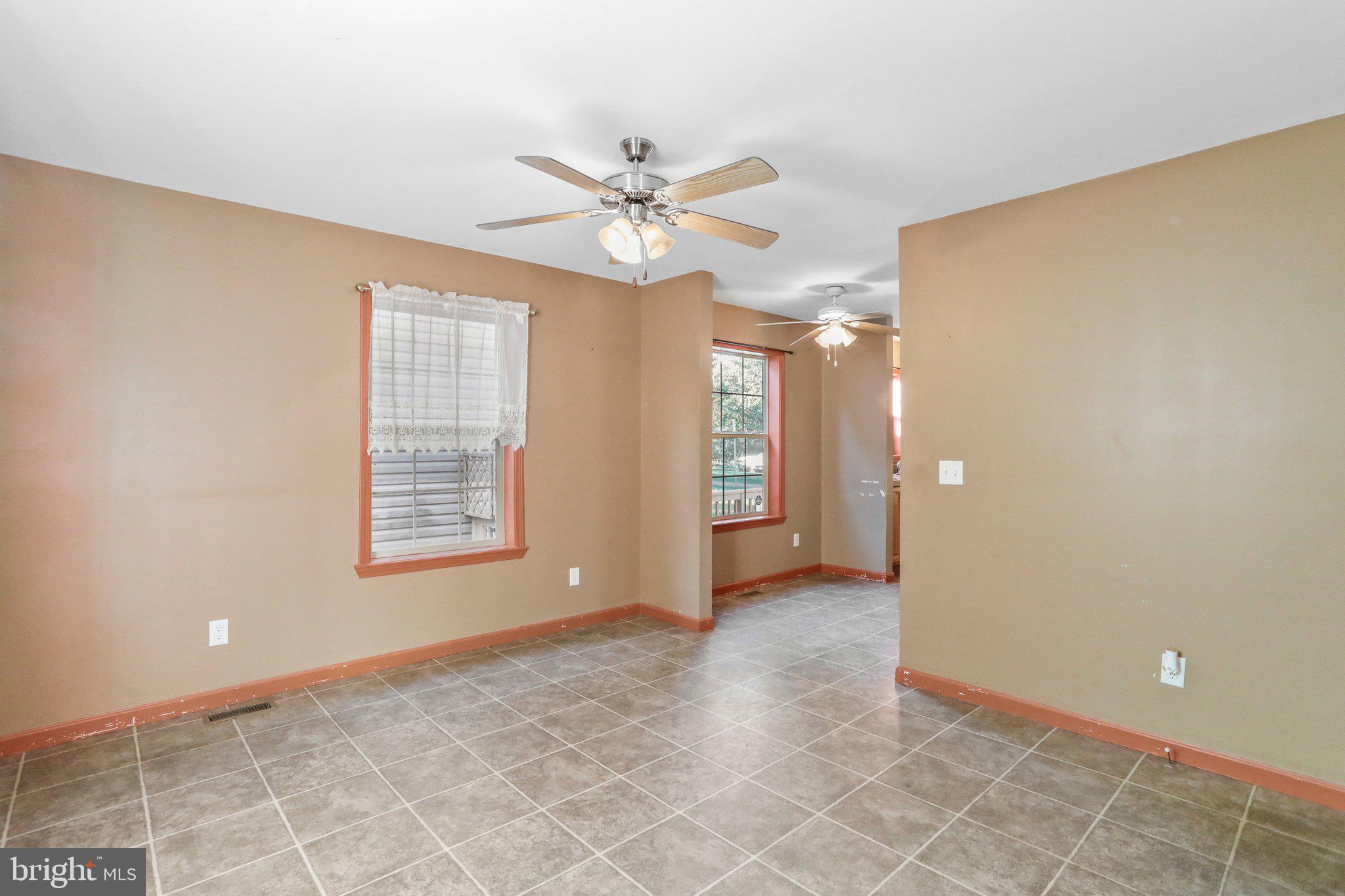 FAYETTEVILLE - Residential