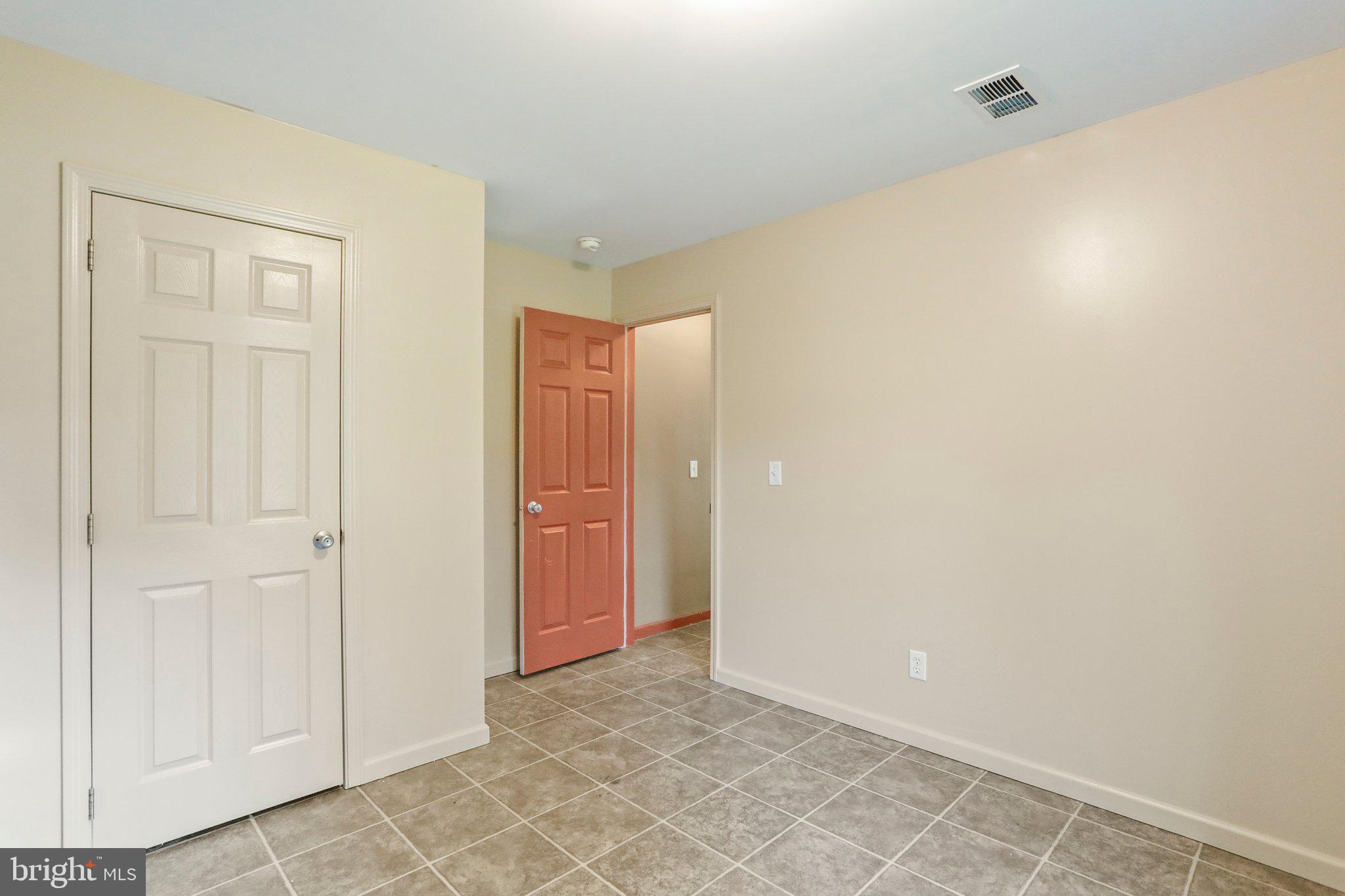 FAYETTEVILLE - Residential