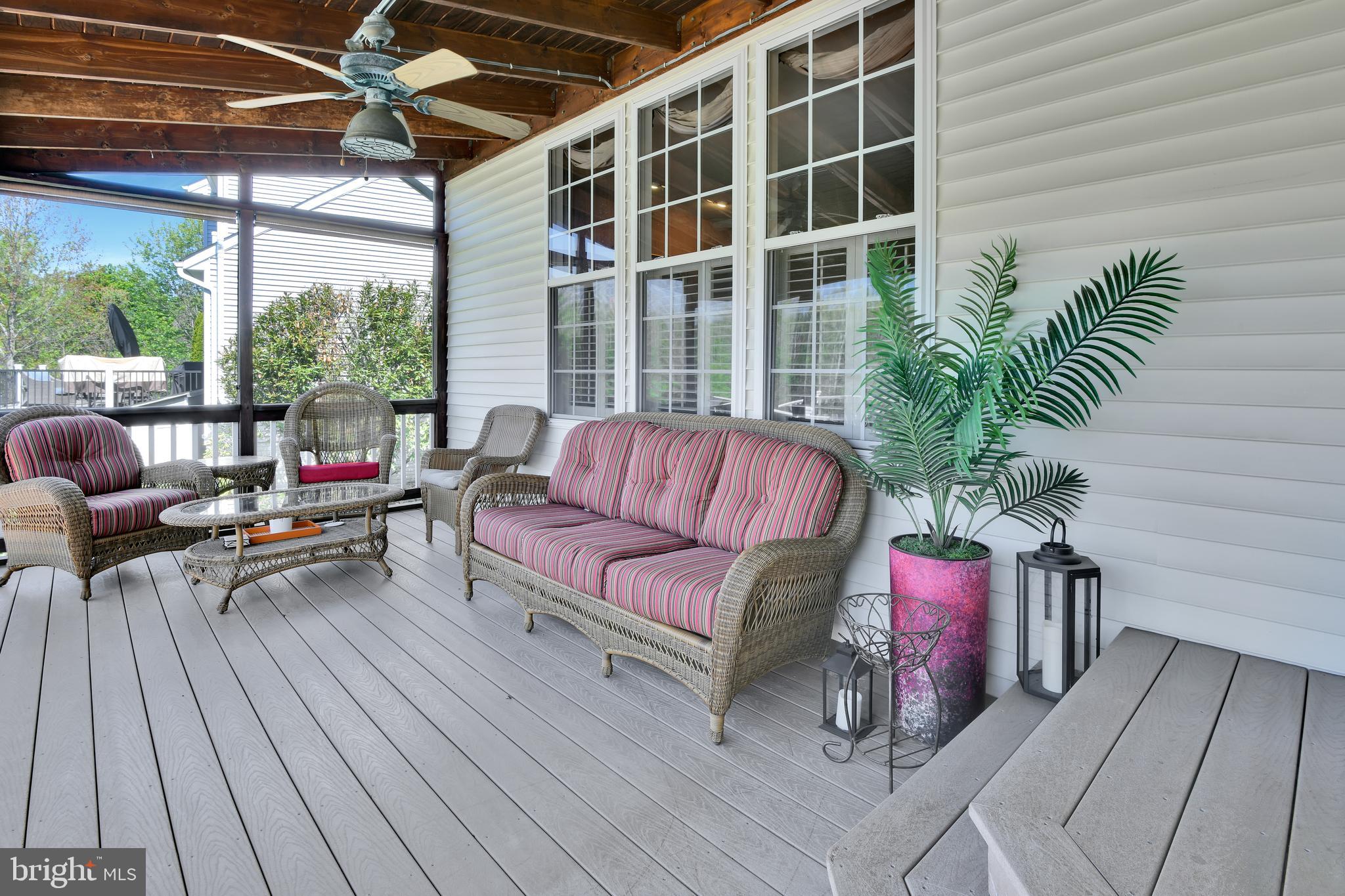 3947 SWEET BRIAR COURT