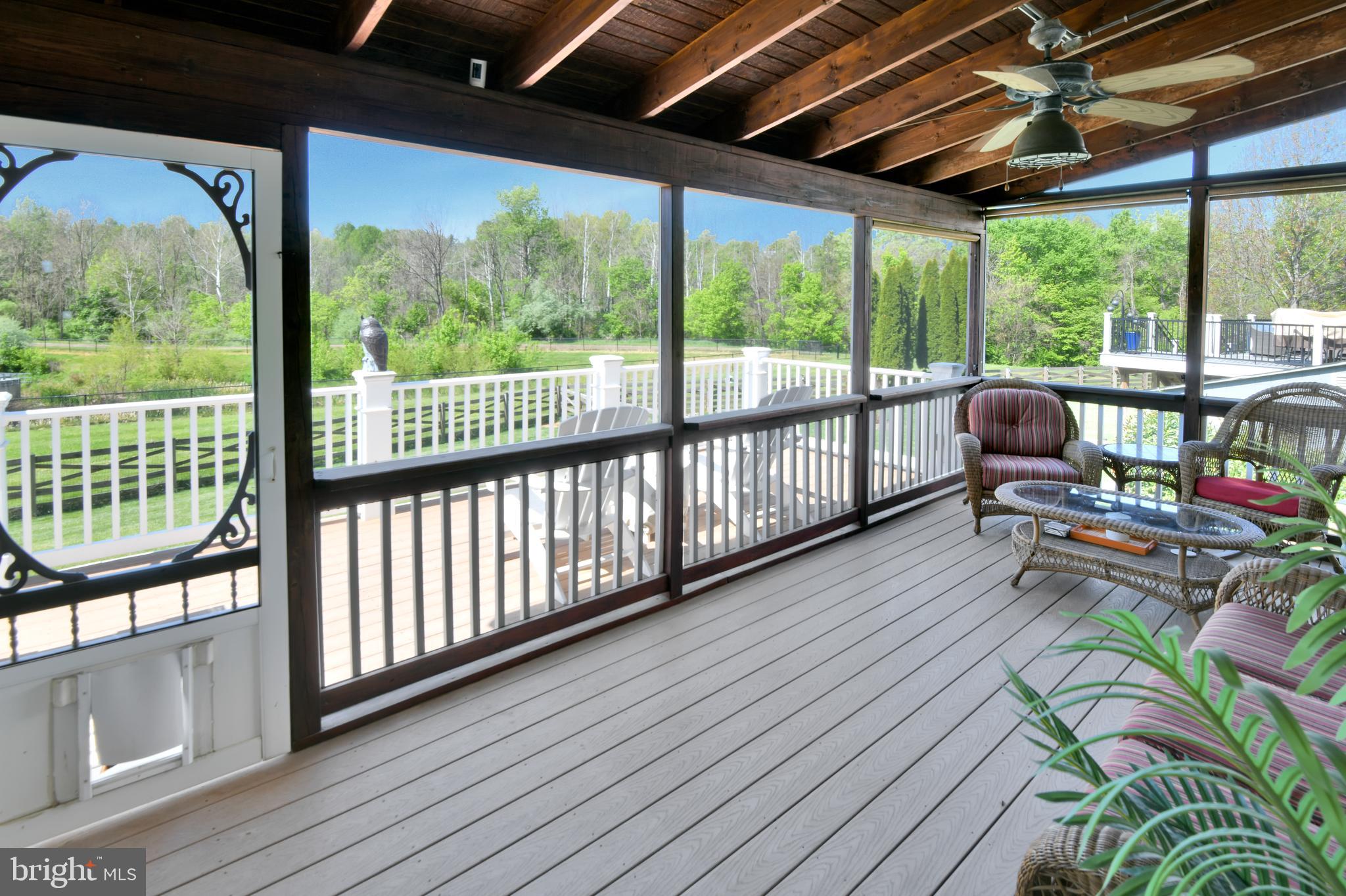 3947 SWEET BRIAR COURT