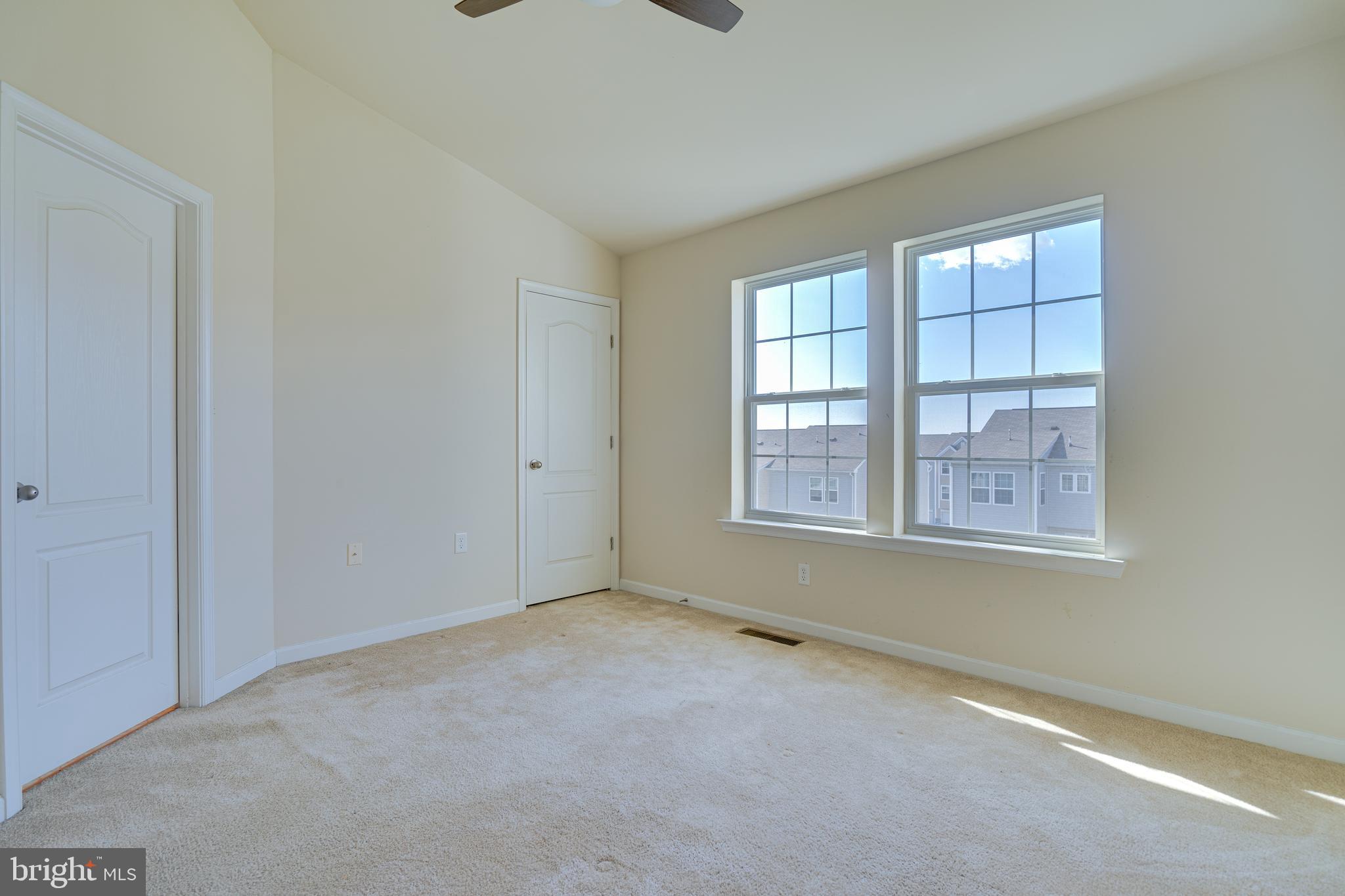 STONEBROOK VILLAGE - Residential