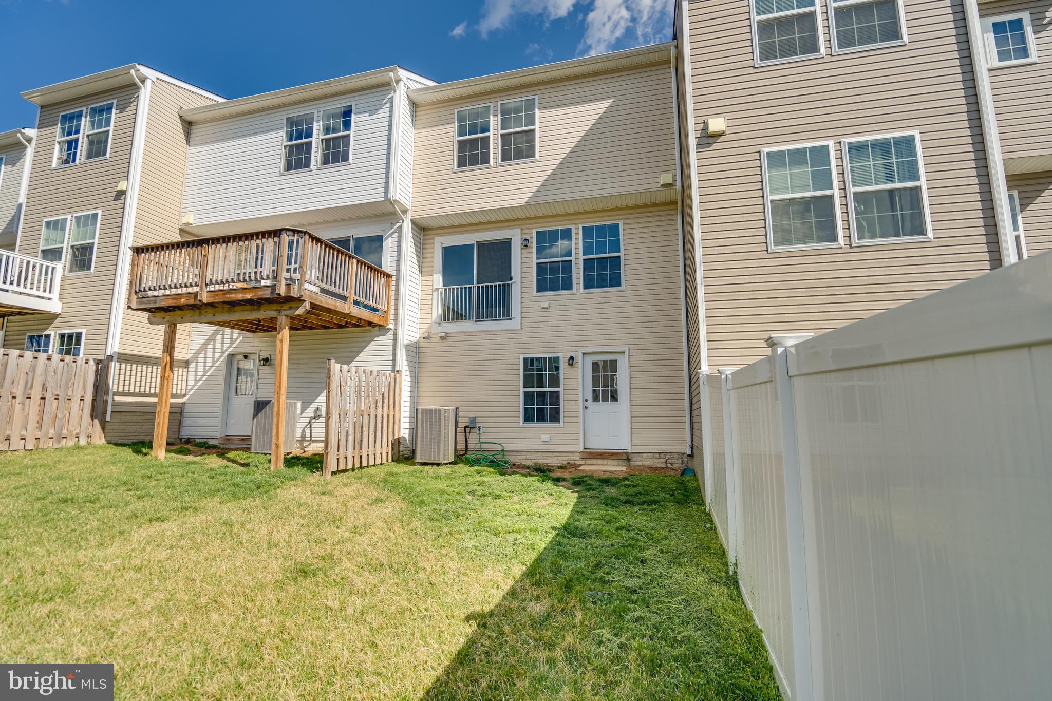 STONEBROOK VILLAGE - Residential