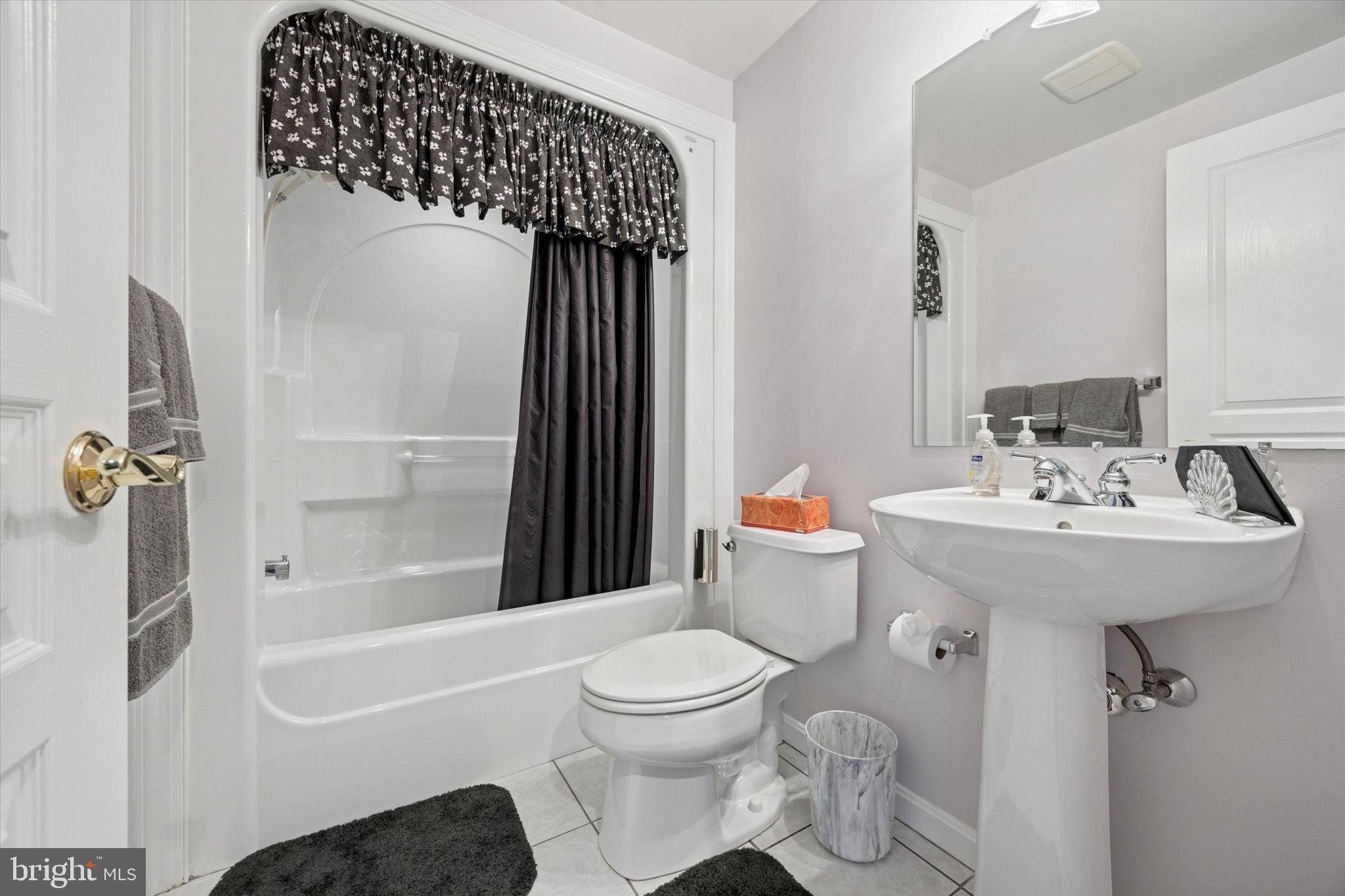 APPLEGATE - Residential