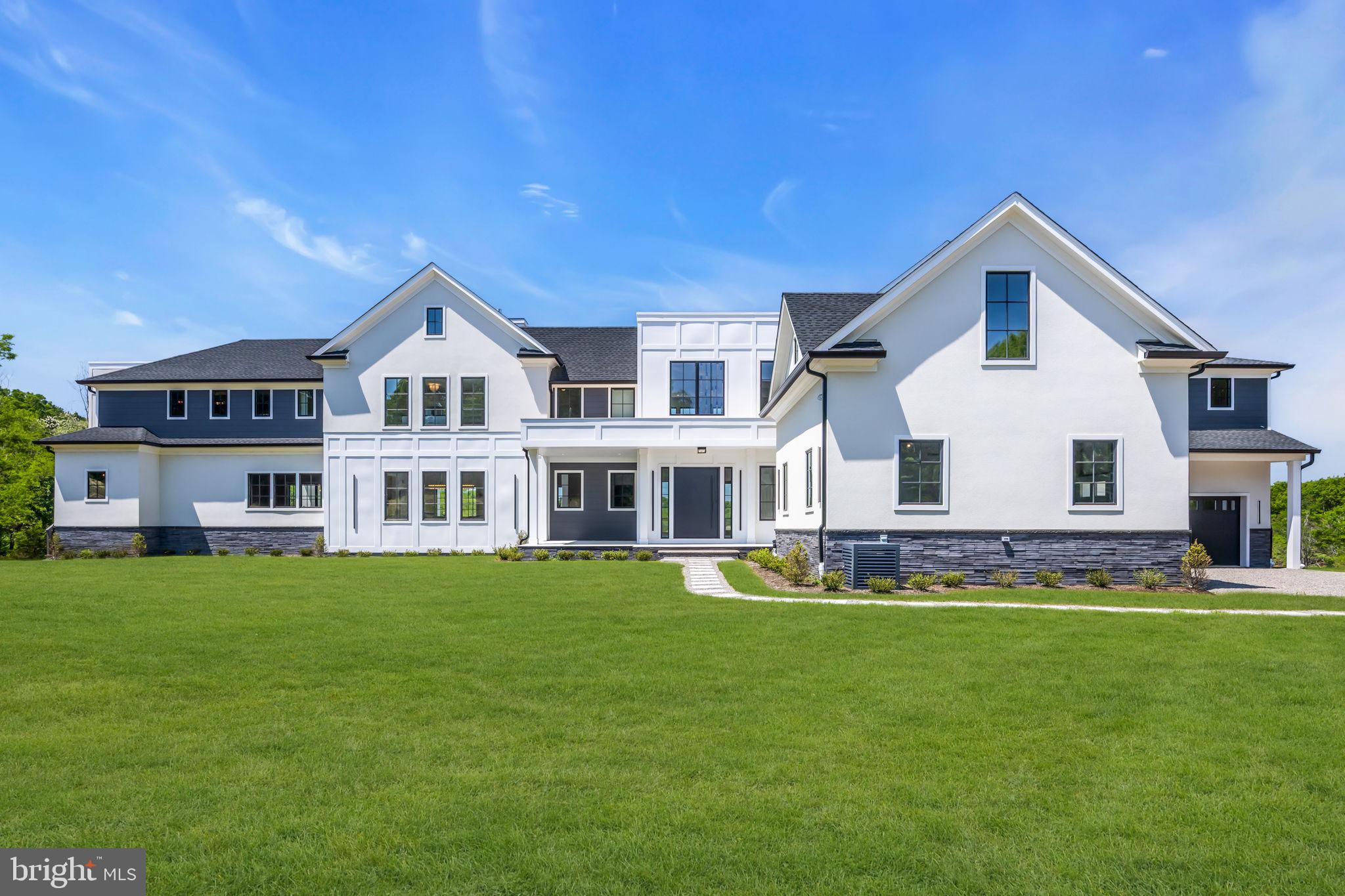 2130 SHADOW LANE