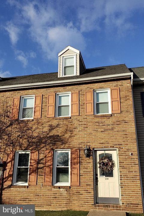 259 HEATHERWOOD DRIVE EPHRATA PA 17522
