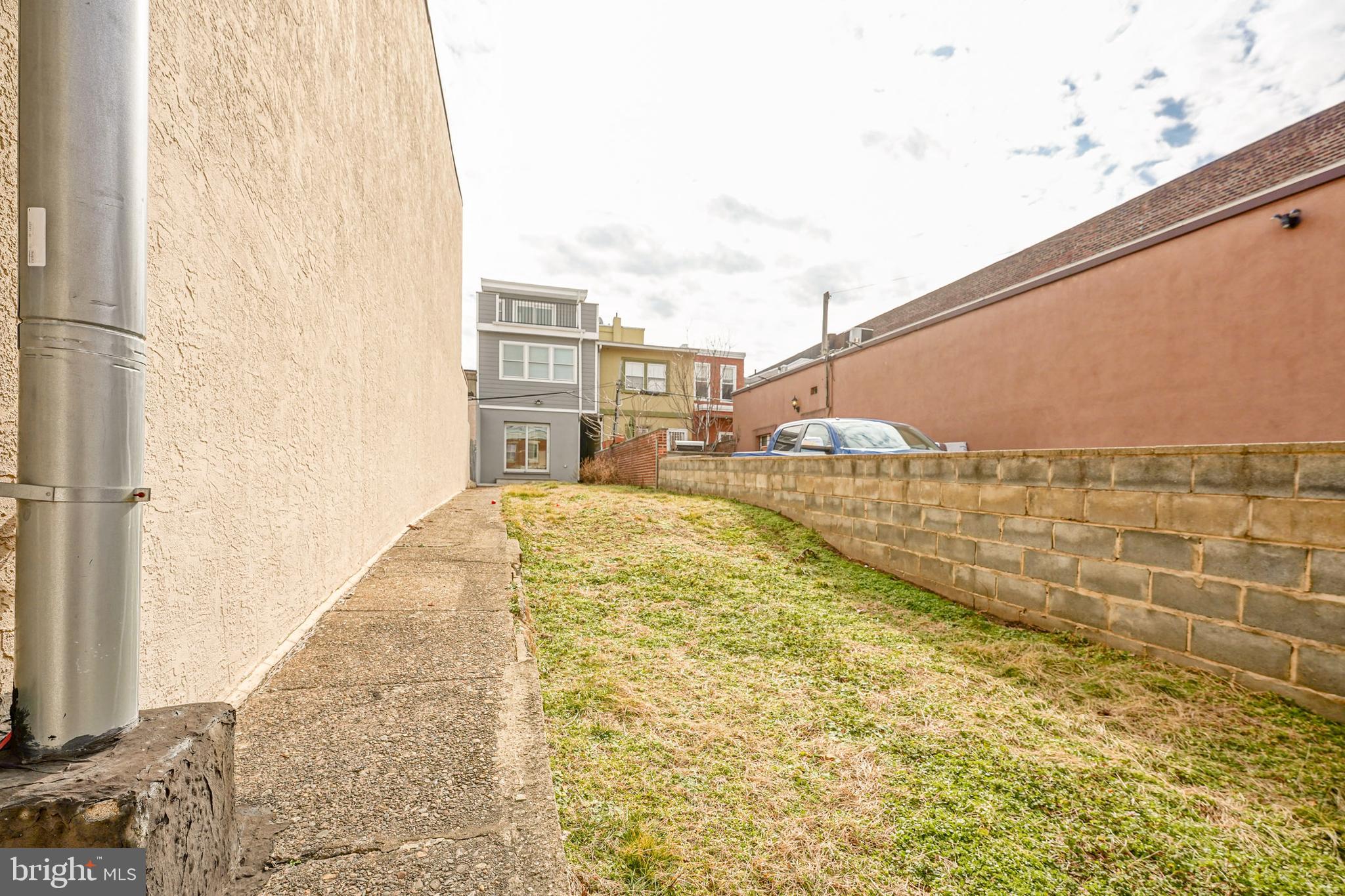 PORT RICHMOND - Residential