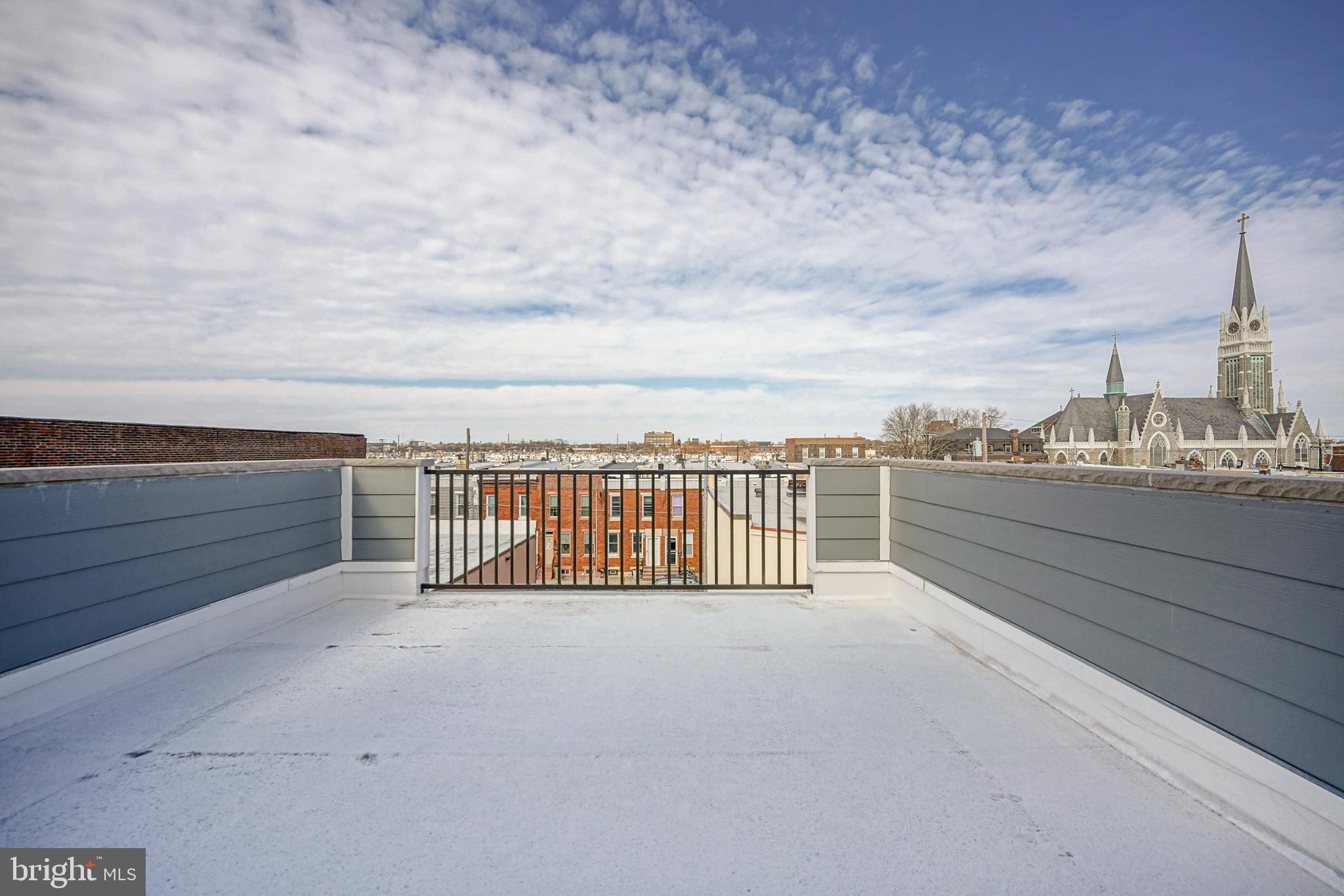 PORT RICHMOND - Residential