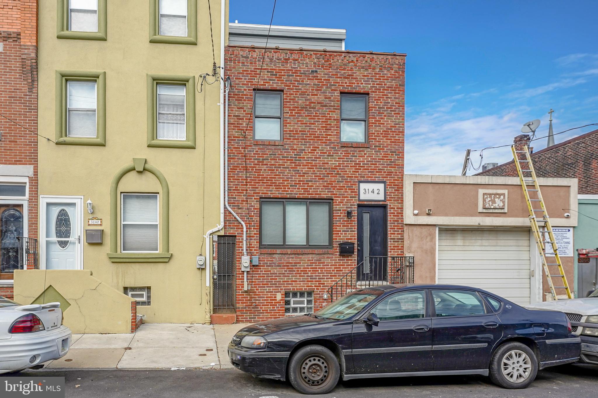 PORT RICHMOND - Residential