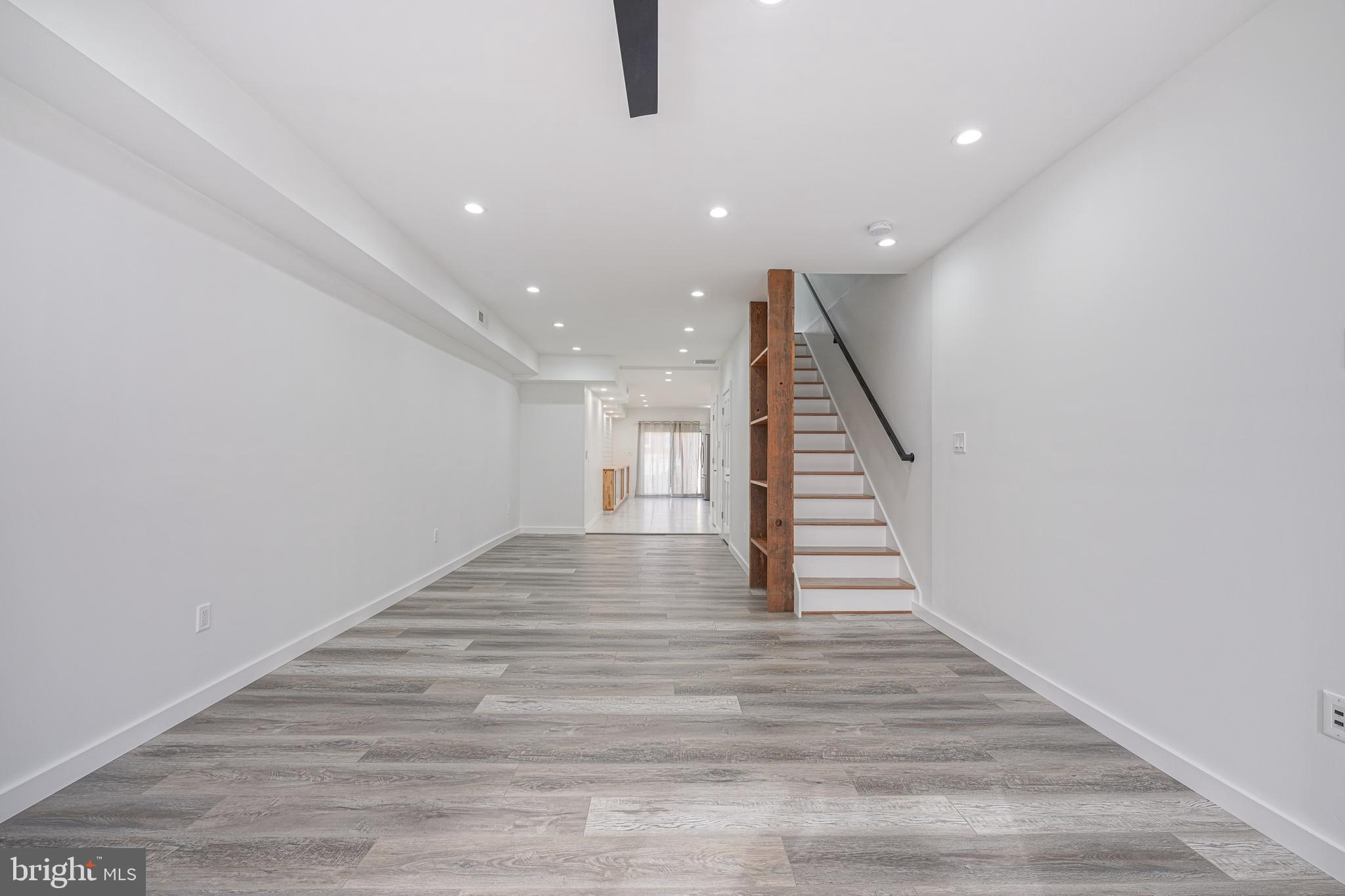 PORT RICHMOND - Residential