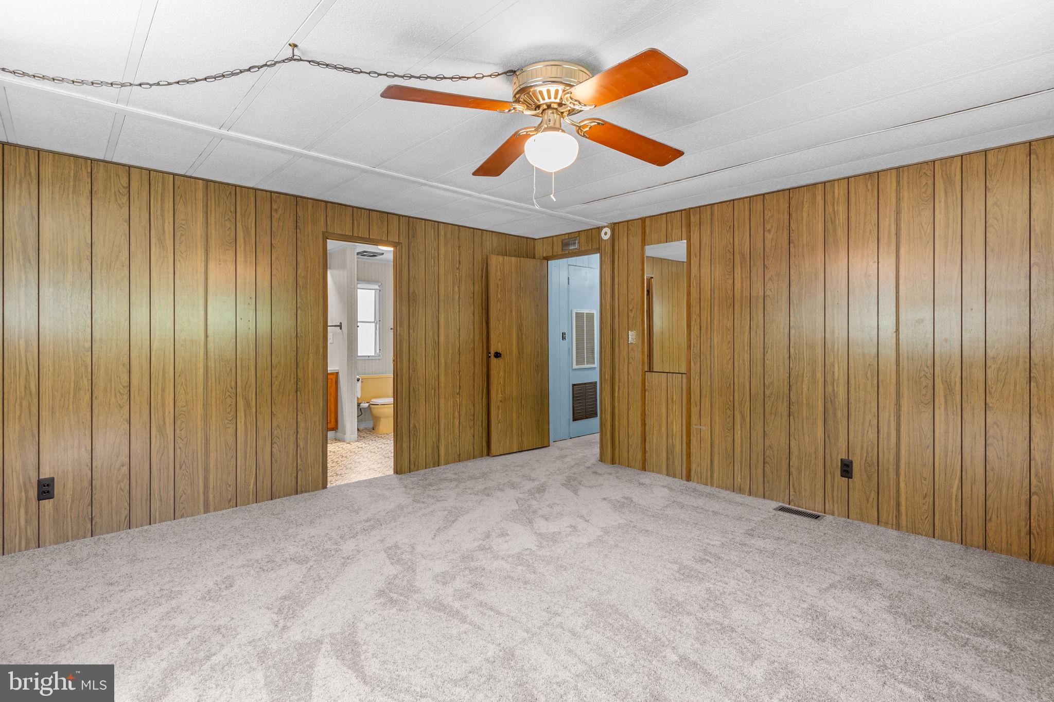 PENNWOOD CROSSING - Residential