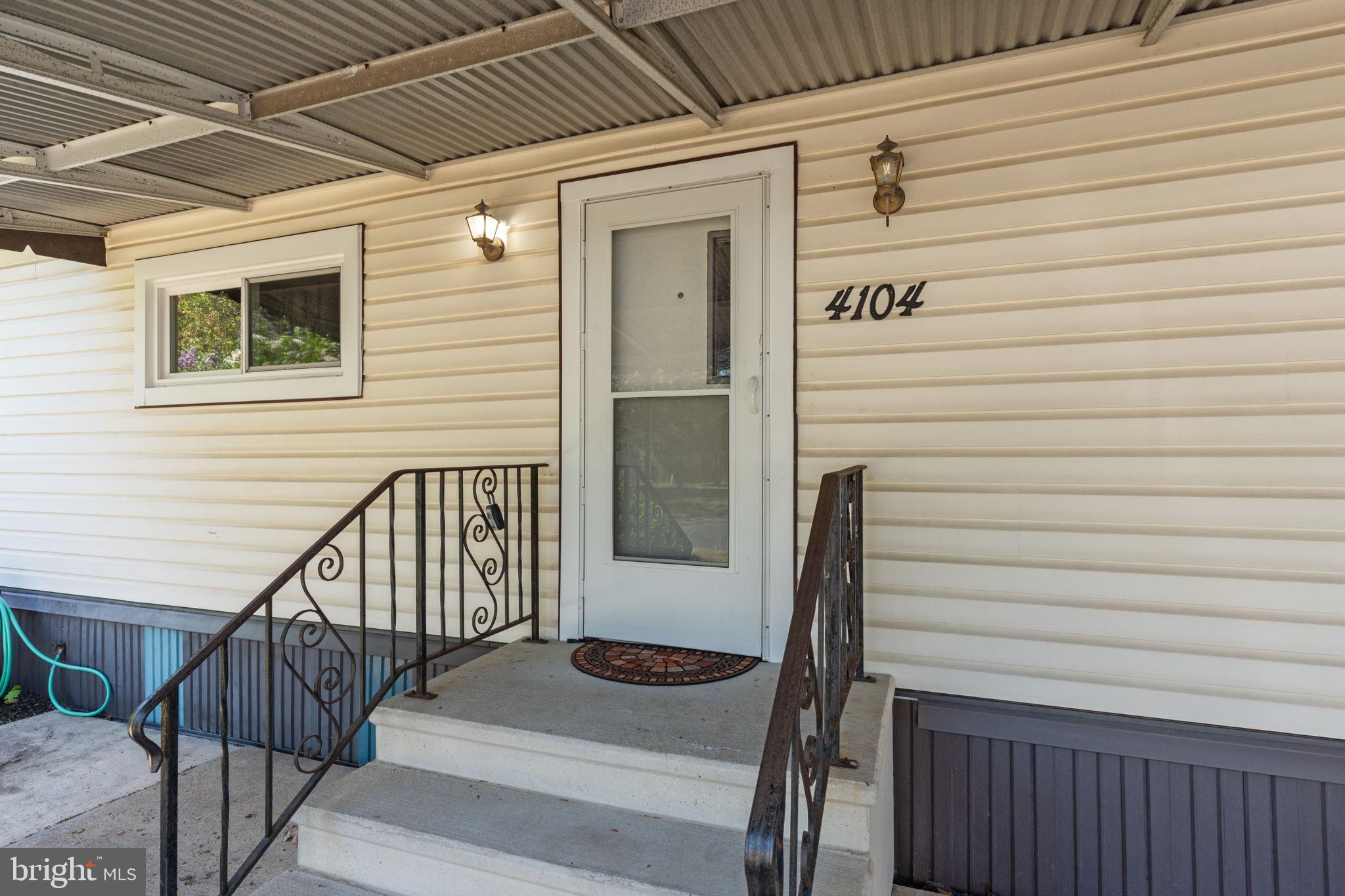 PENNWOOD CROSSING - Residential