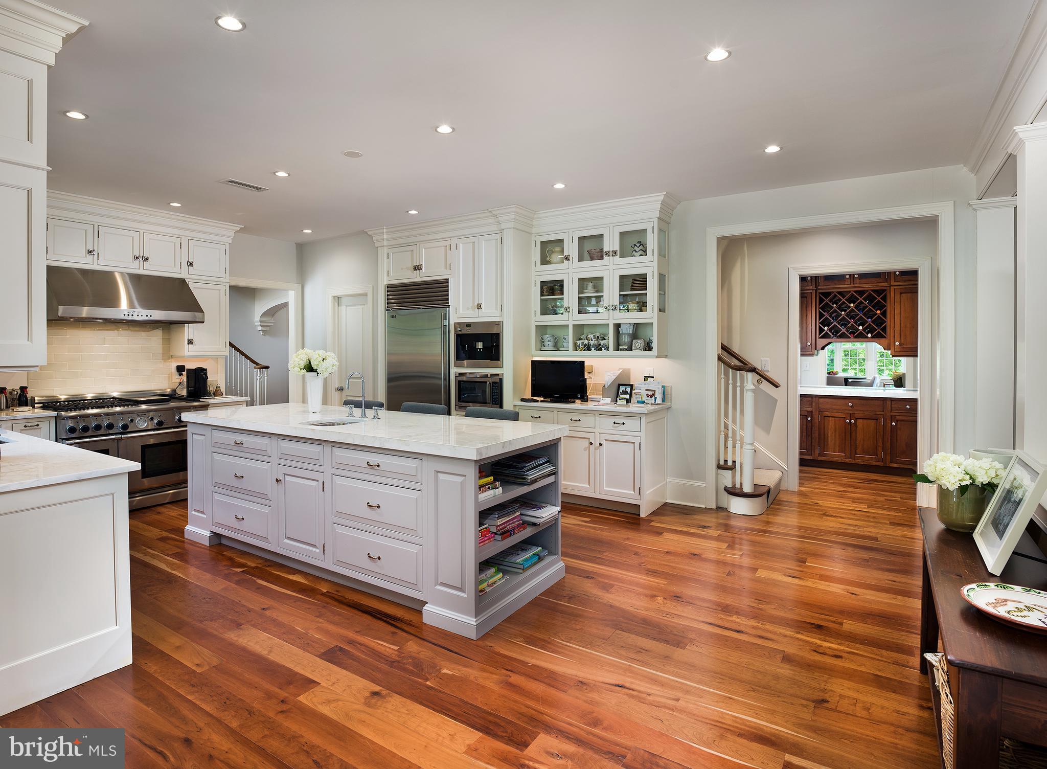 APPLEBROOK - Residential