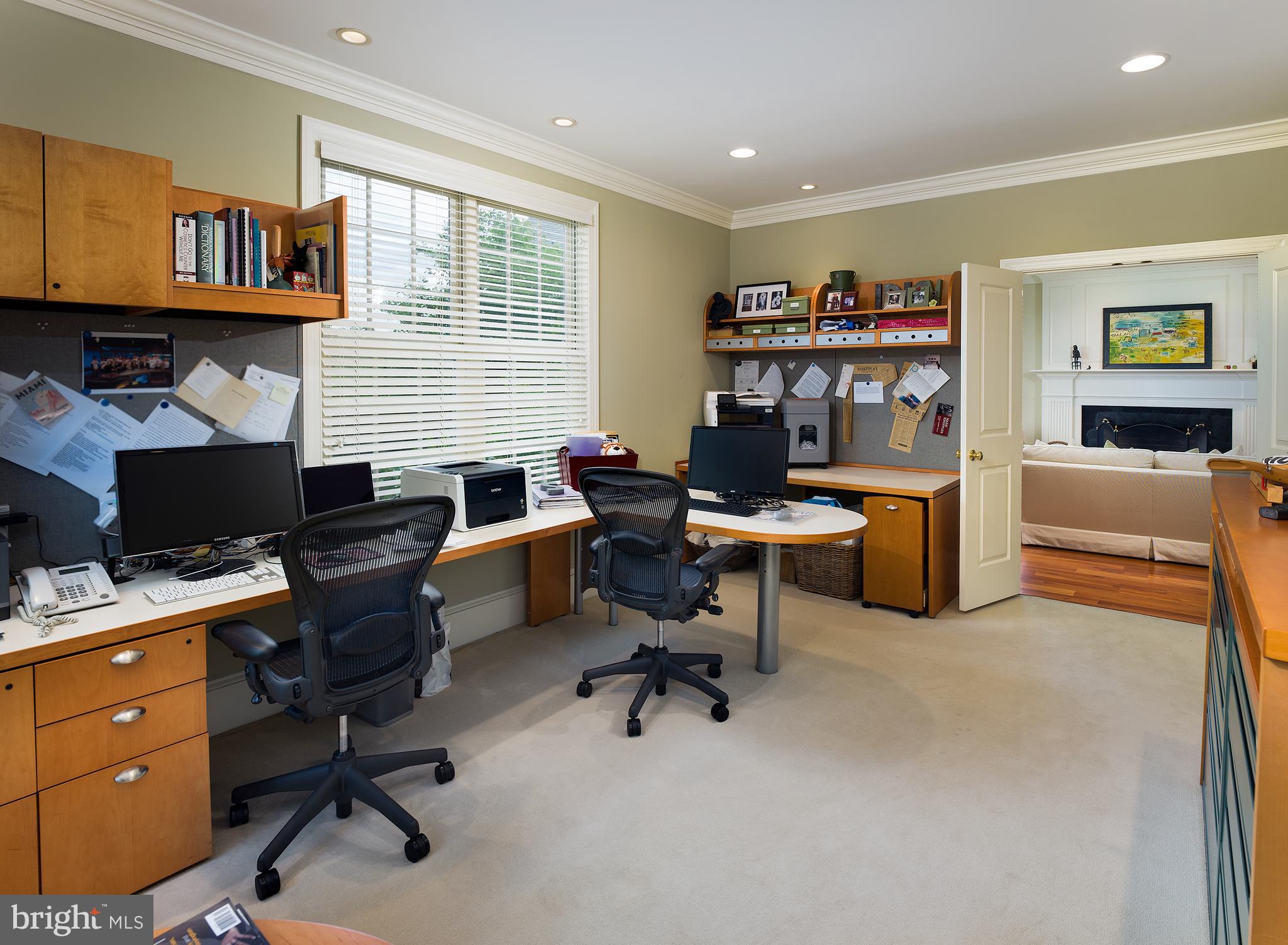 APPLEBROOK - Residential