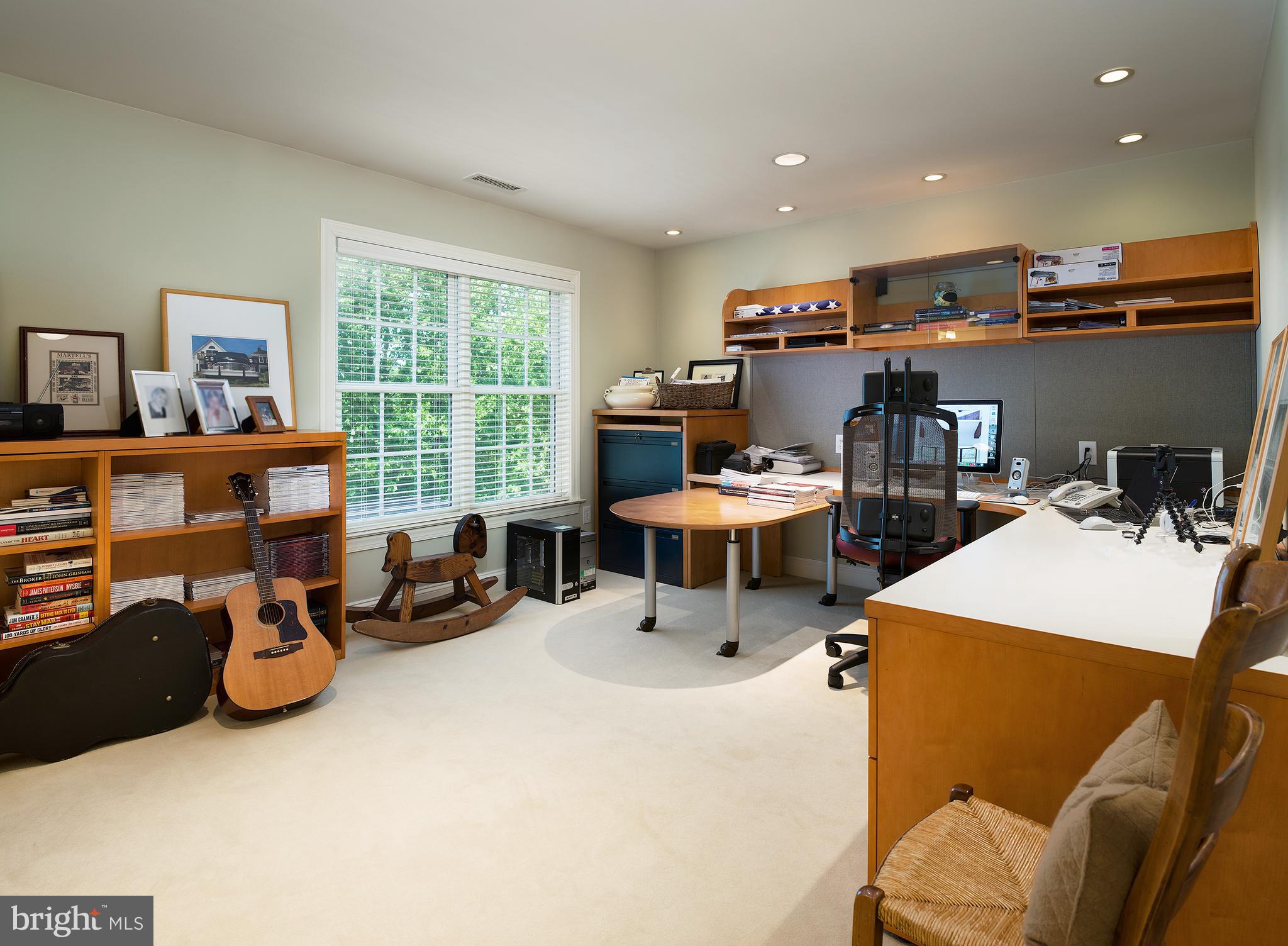 APPLEBROOK - Residential