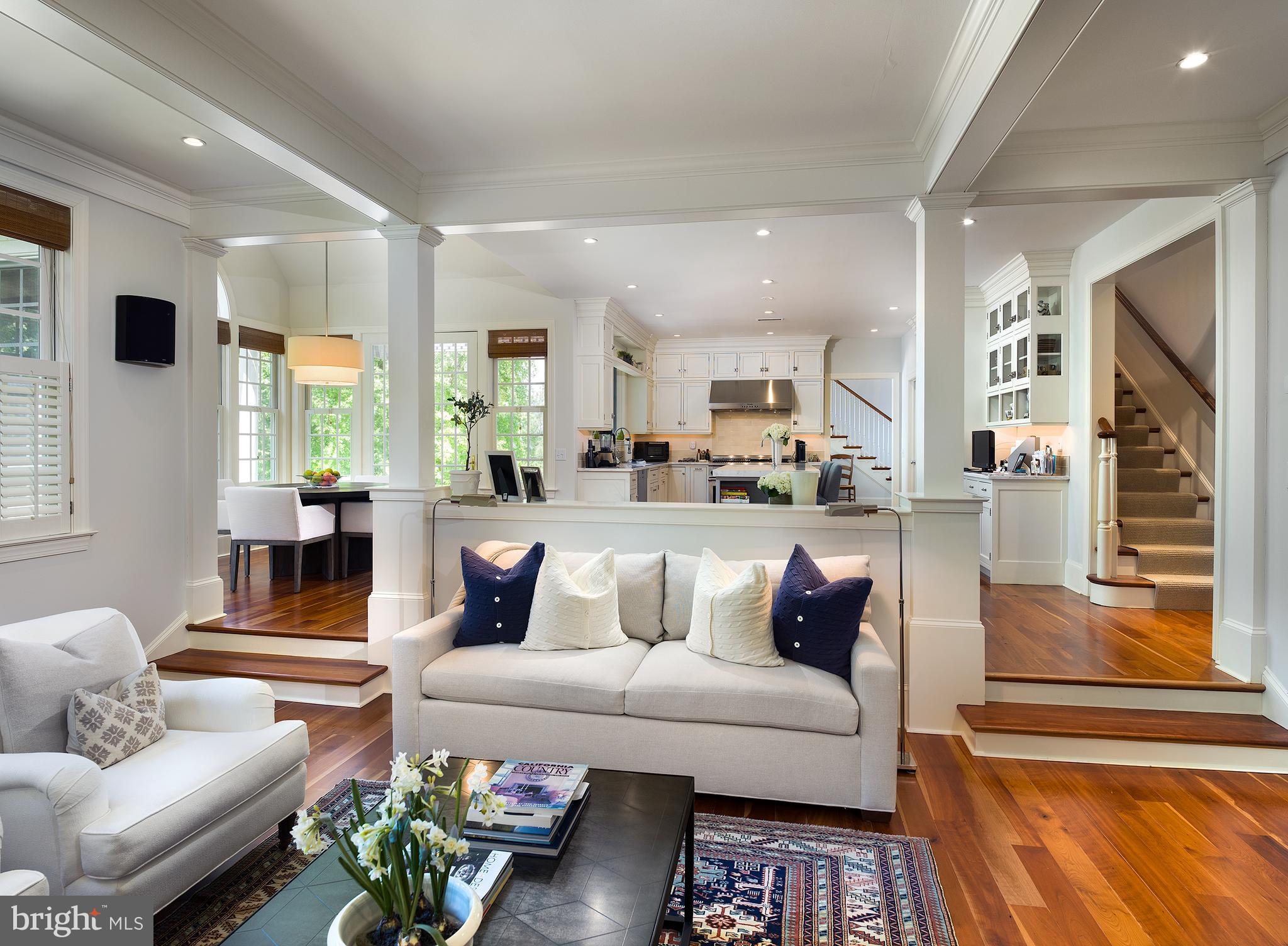 APPLEBROOK - Residential