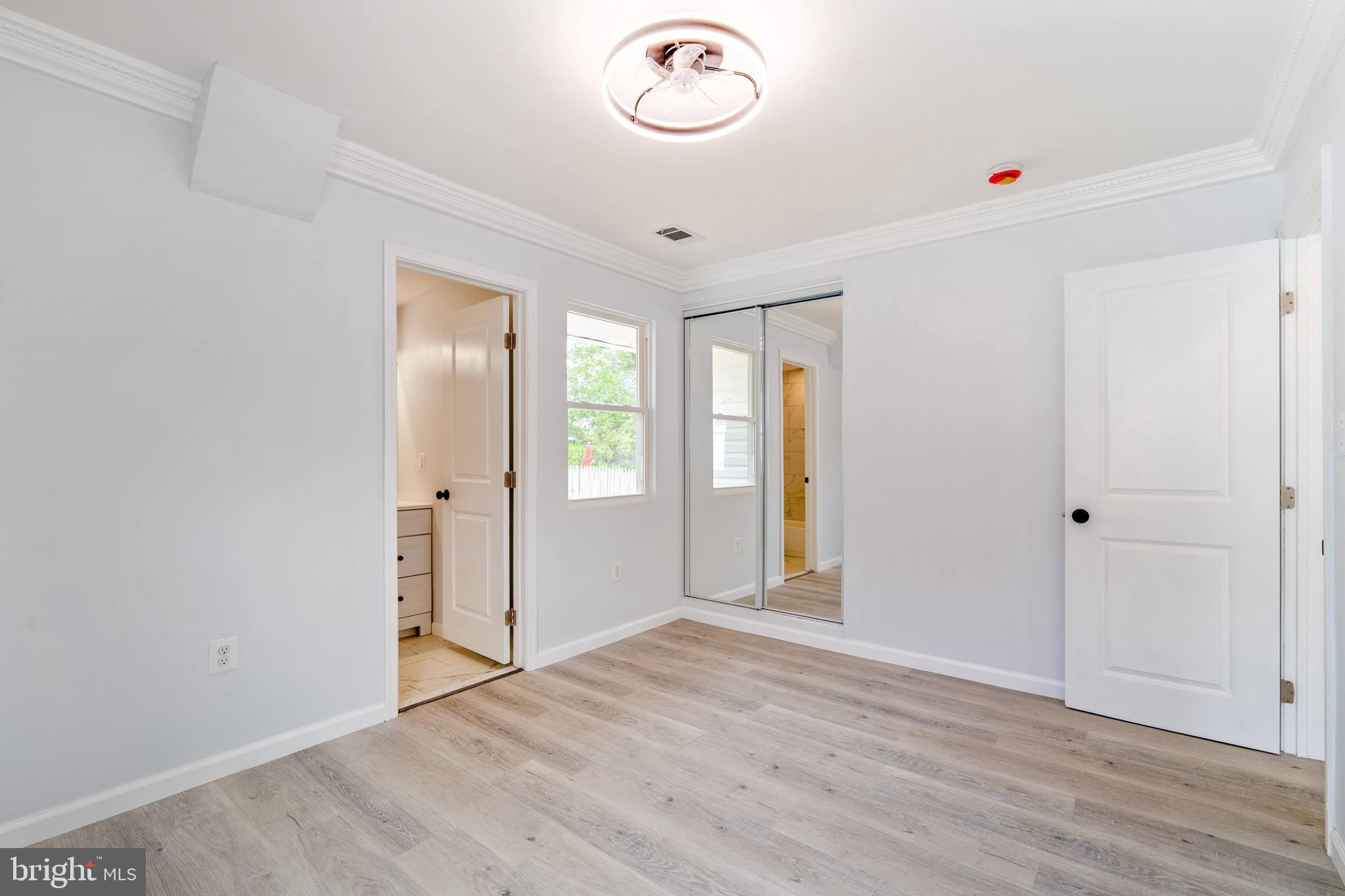 PALMER PARK - Residential