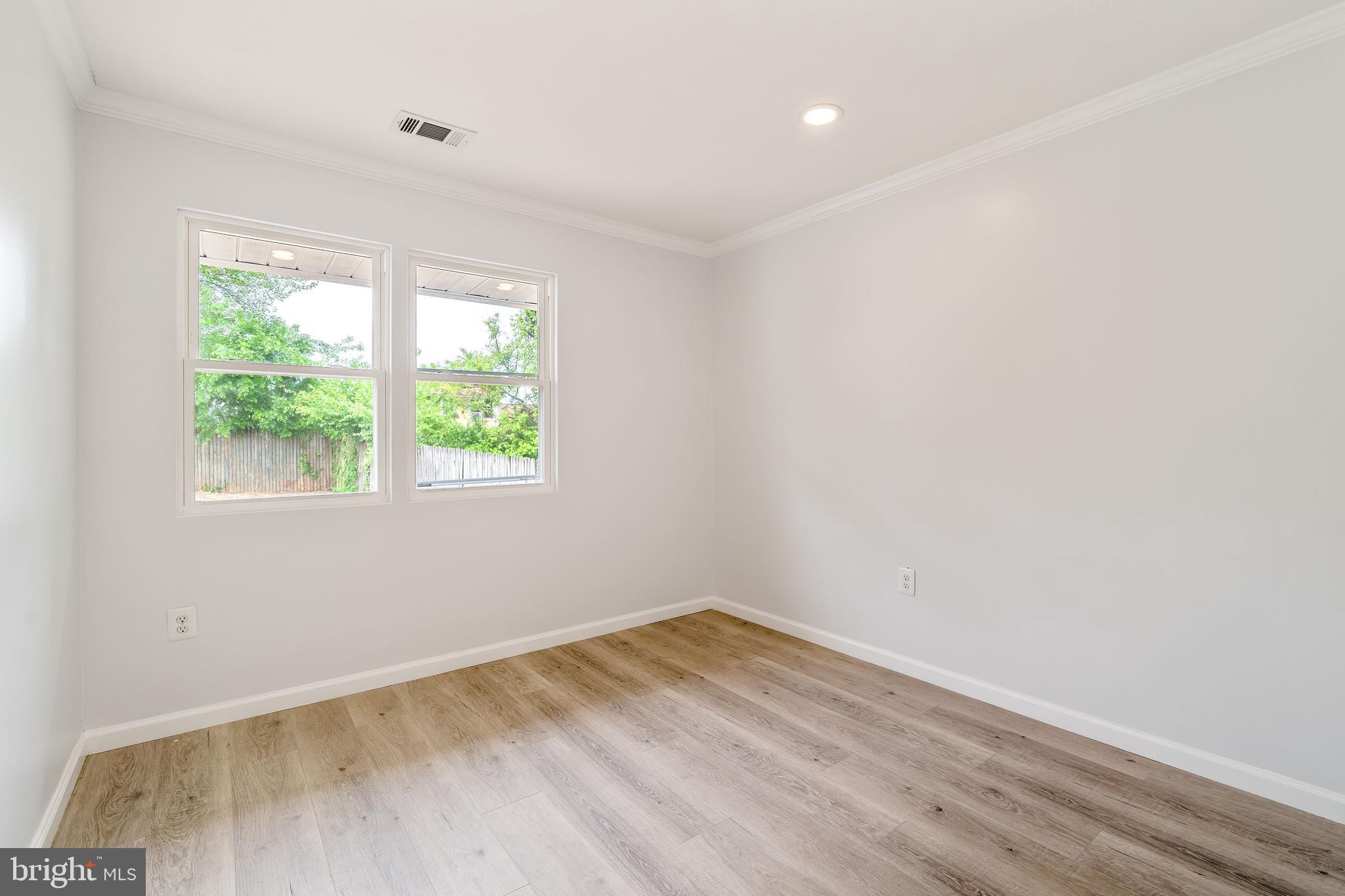 PALMER PARK - Residential