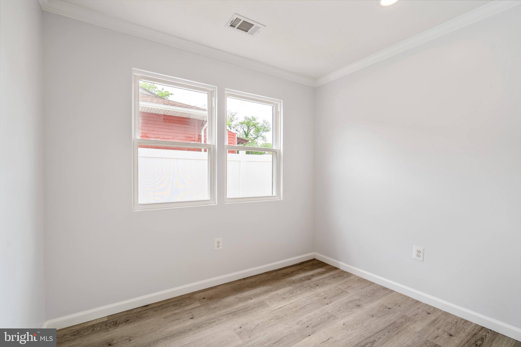 PALMER PARK - Residential