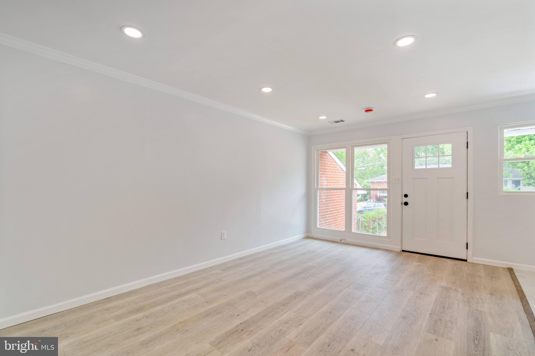 7850 BURNSIDE ROAD