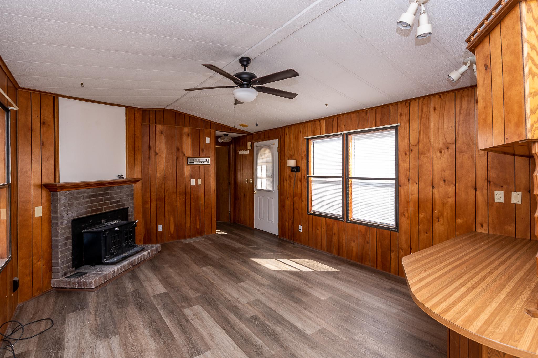 GOLLER HILLS - Residential