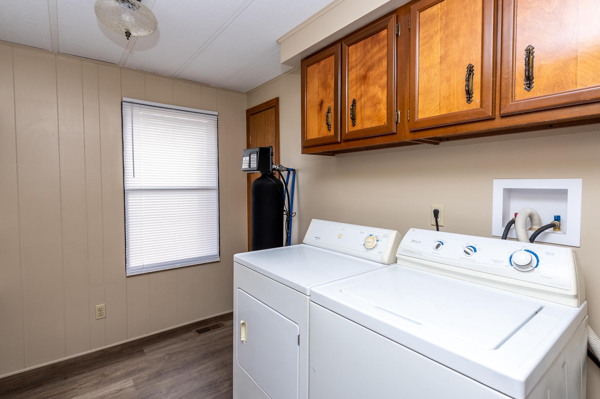 GOLLER HILLS - Residential