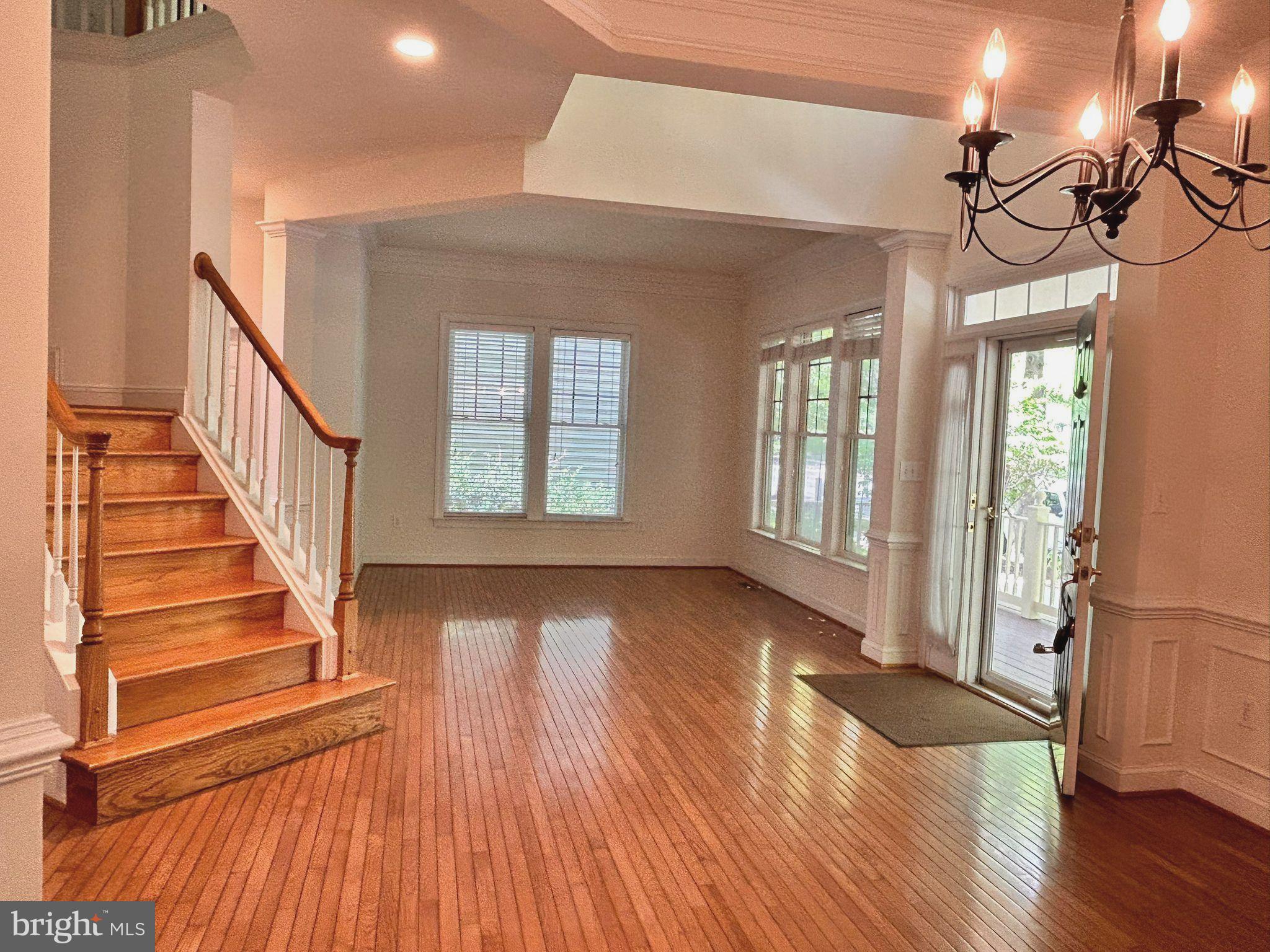 KING FARM WATKINS POND - Residential Lease