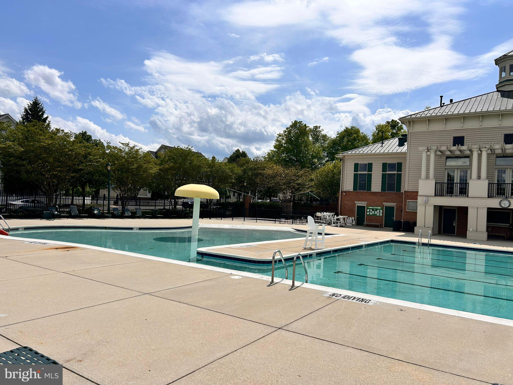 KING FARM WATKINS POND - Residential Lease