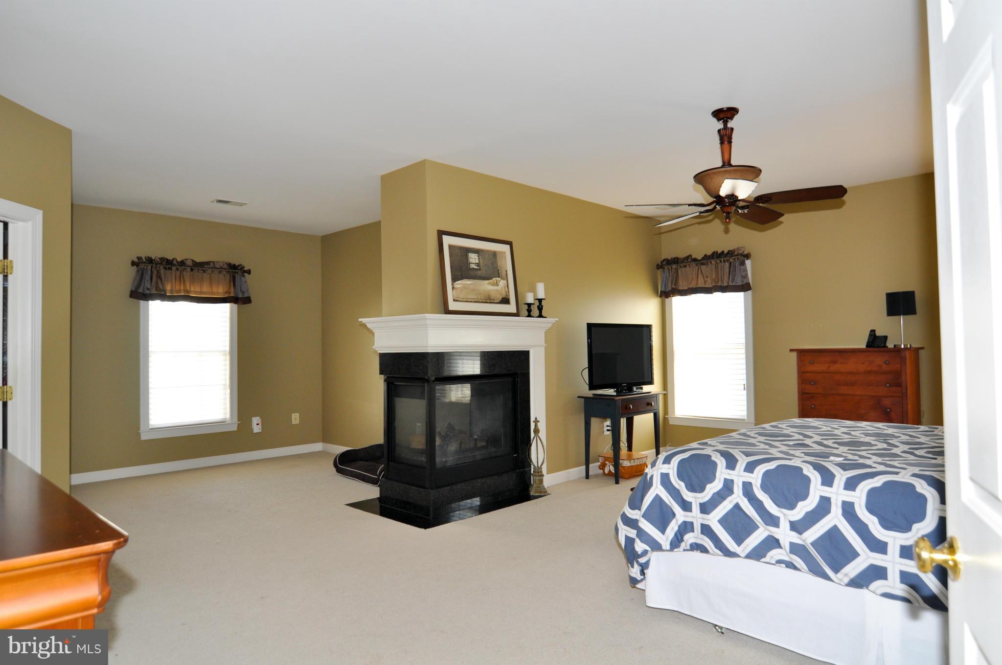 ILCHESTER OAKS - Residential Lease