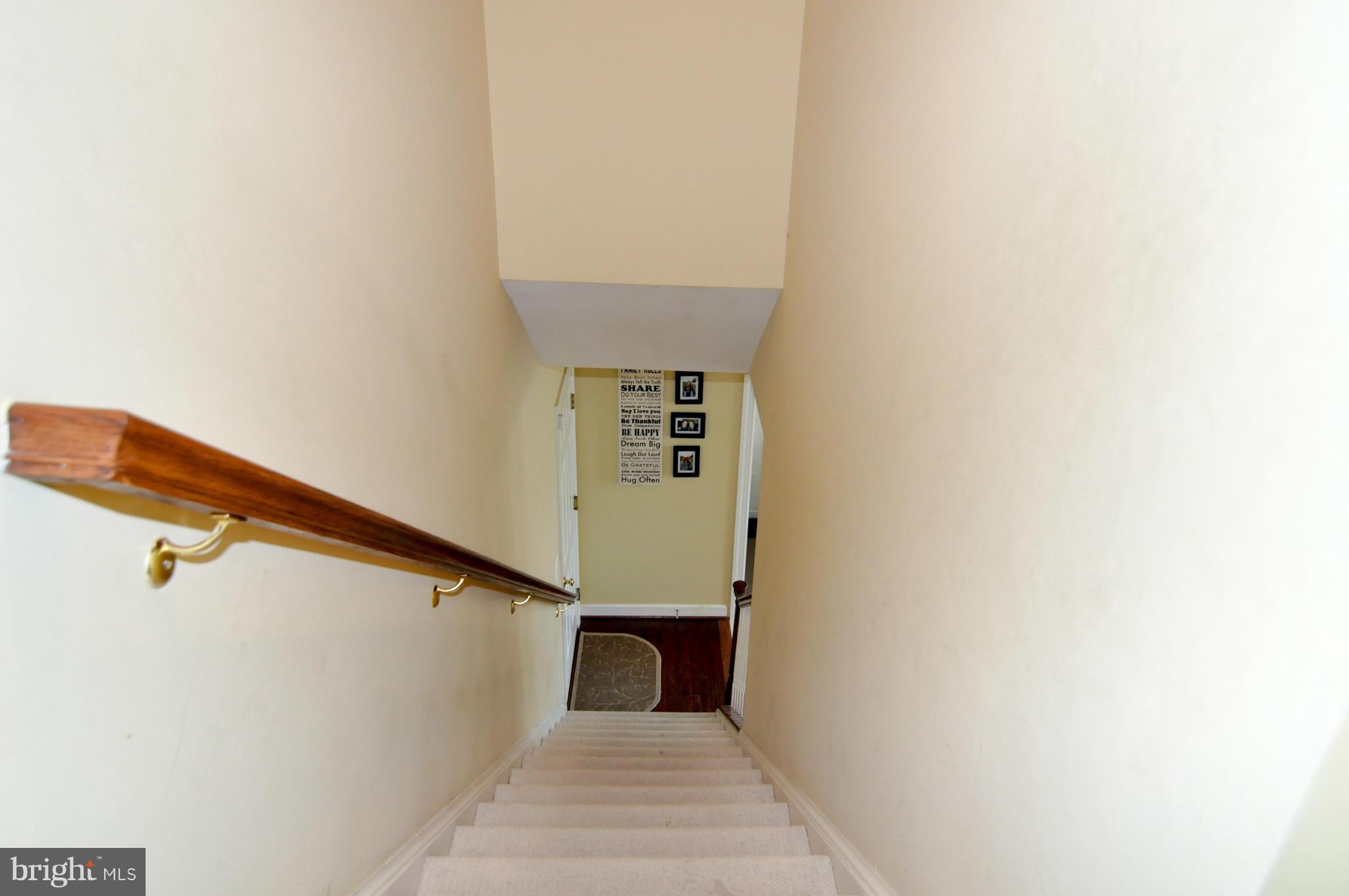 ILCHESTER OAKS - Residential Lease