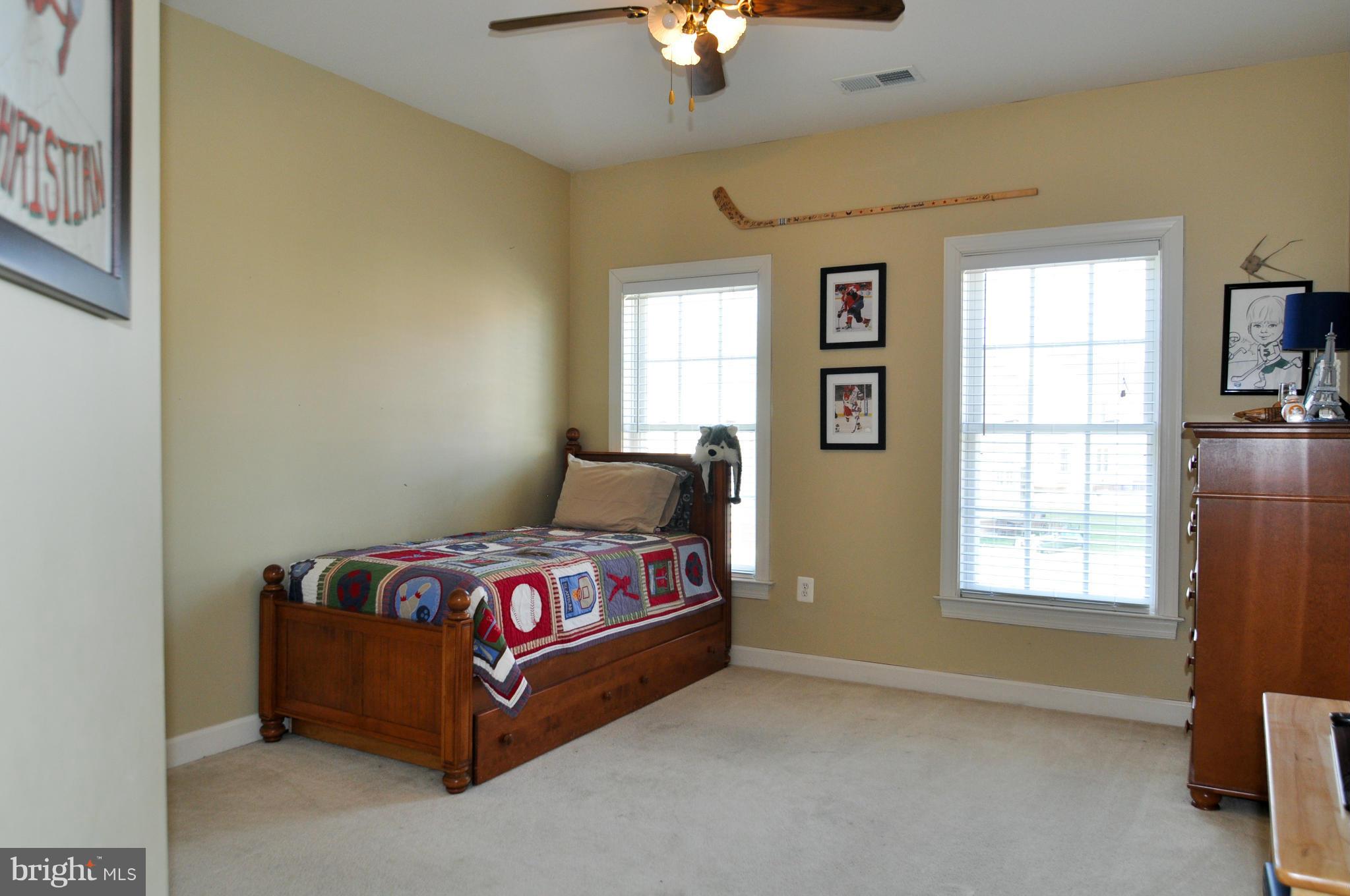 ILCHESTER OAKS - Residential Lease