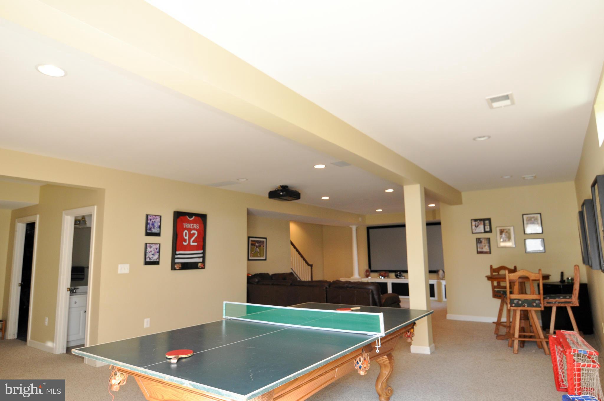 ILCHESTER OAKS - Residential Lease