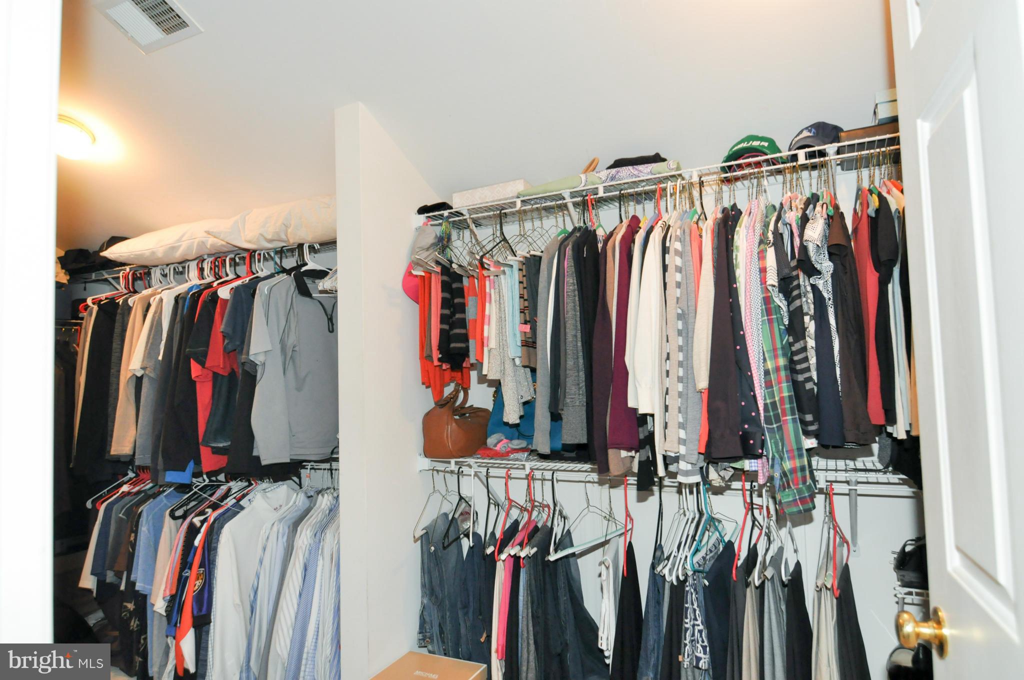 ILCHESTER OAKS - Residential Lease